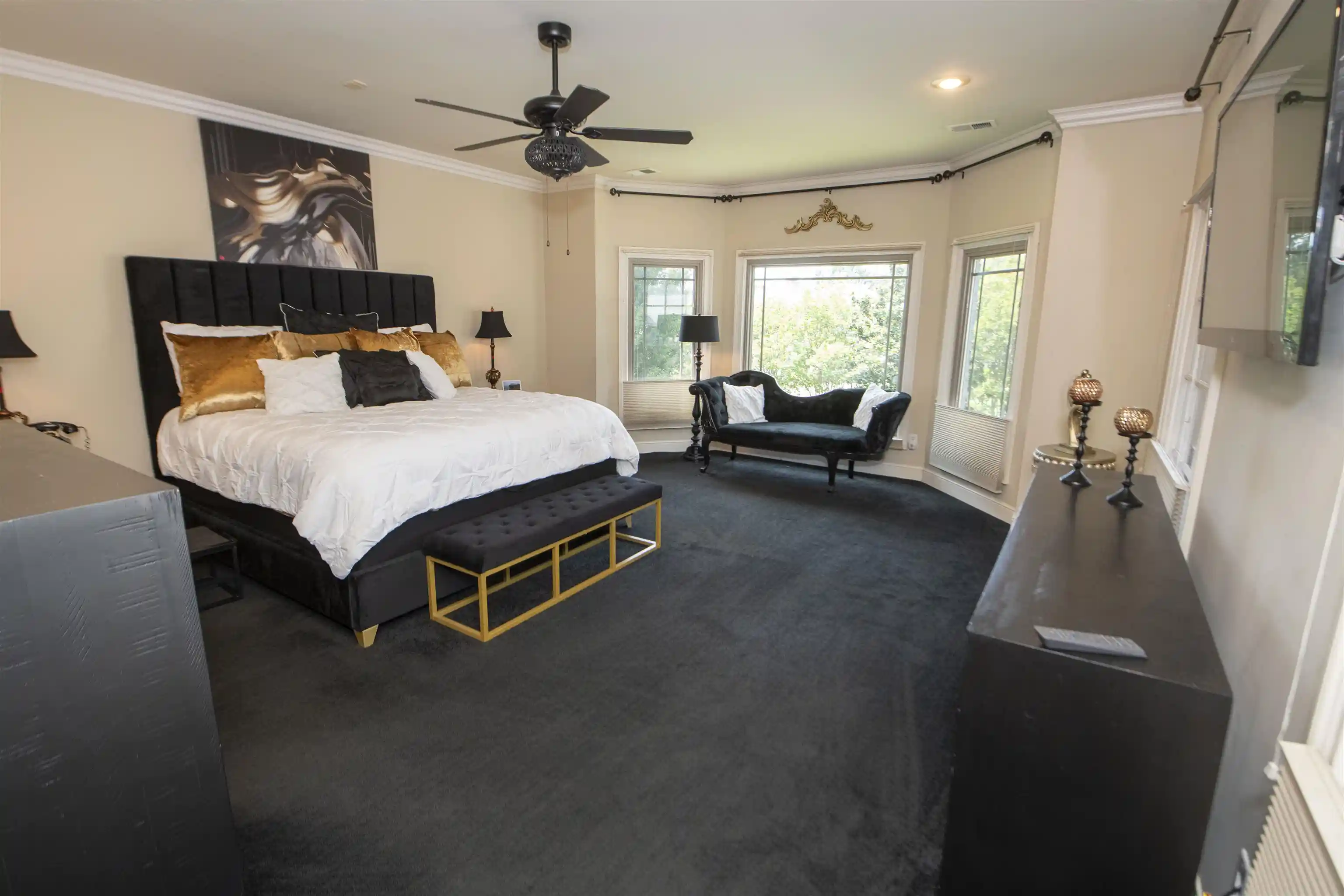 Photo 4 of Single family home for sale at 100 Founders Ln, Memphis, TN 38103 | MLS# 10229084 | Listing updated on 2026-10-02