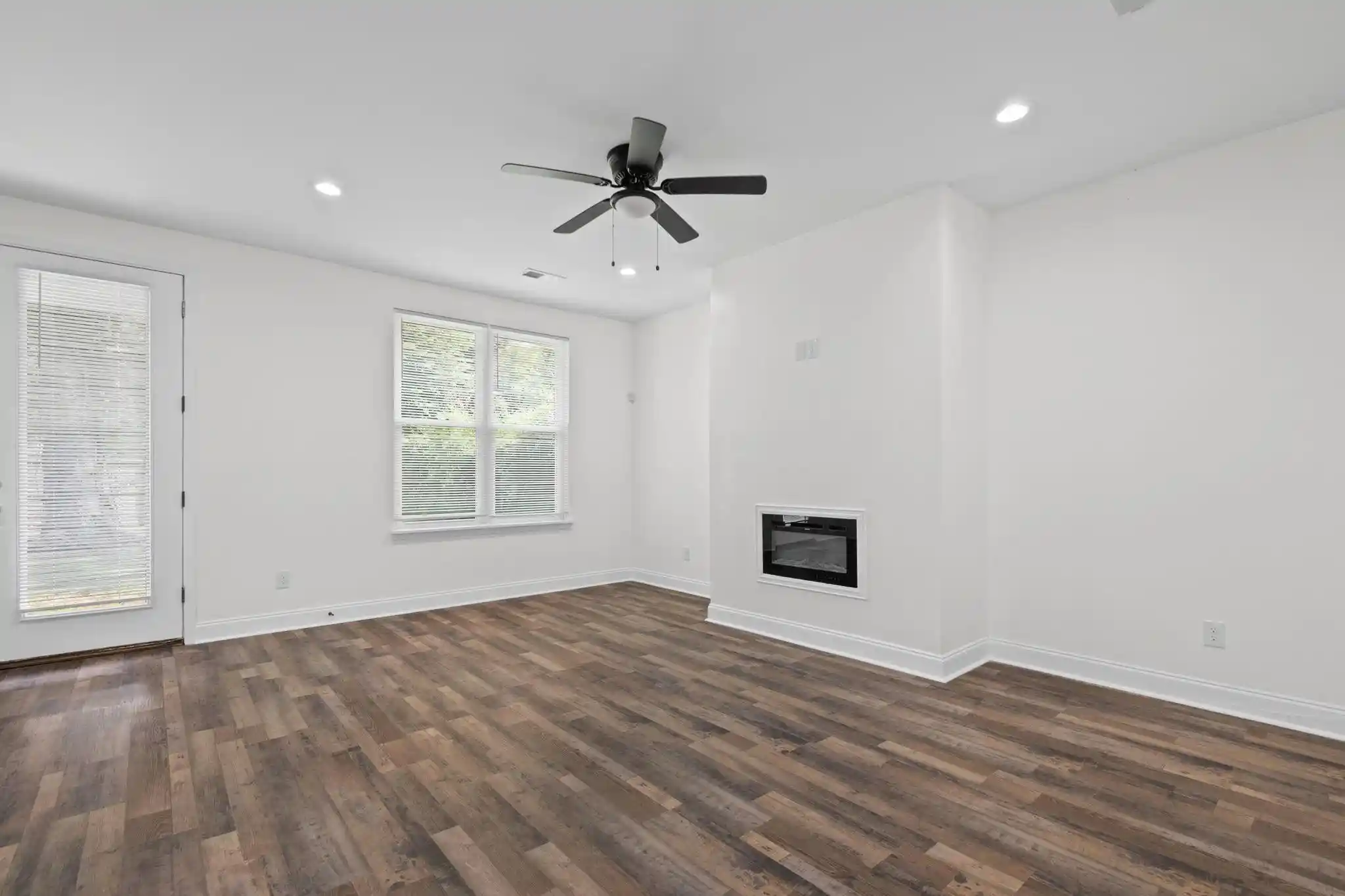 Photo 2 of Sale Pending at 1488 Lyndale Ave, Memphis, TN 38107 | MLS# 10229095 | Listing updated on 2026-08-31