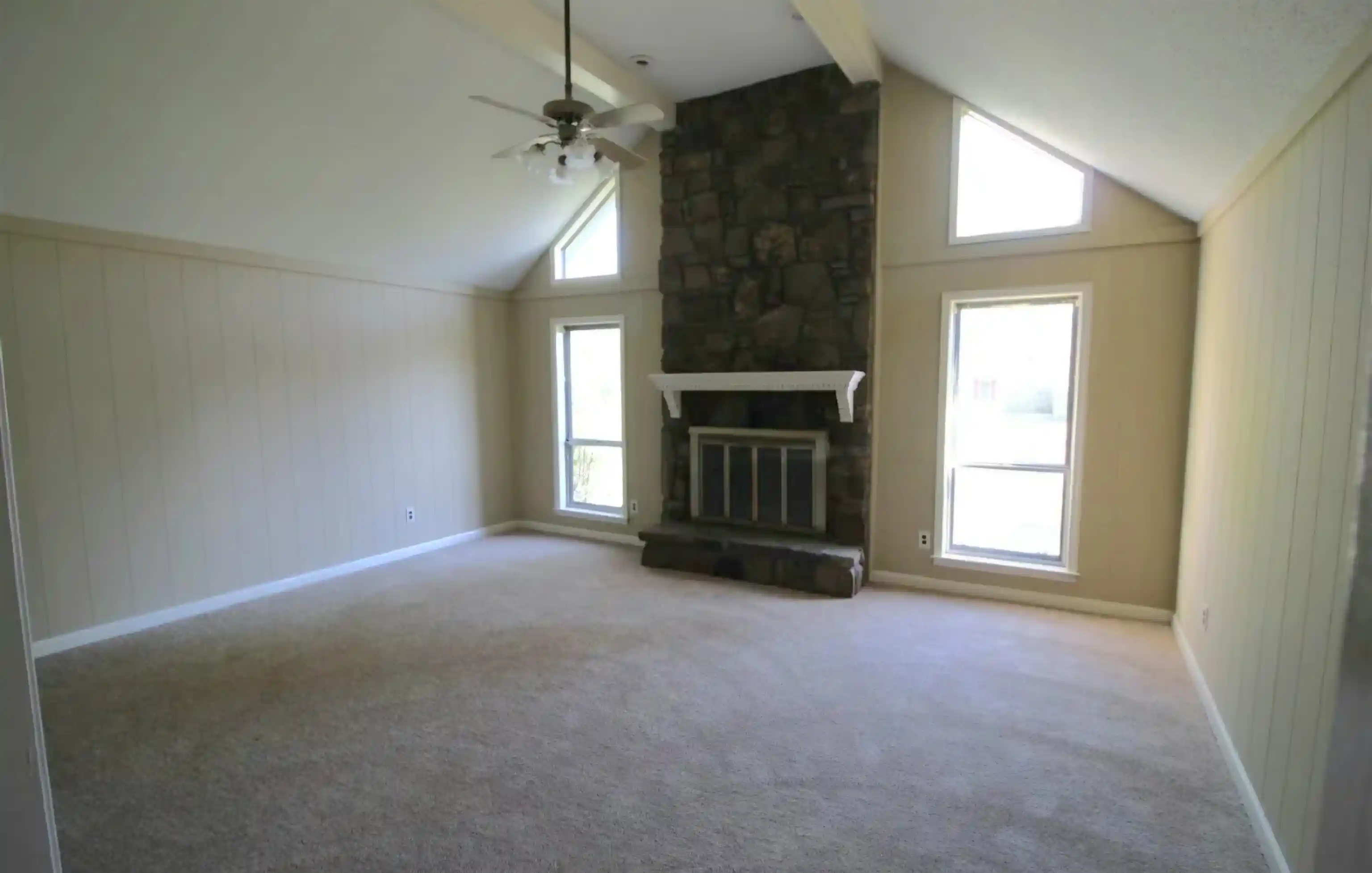 Photo 2 of Sale Pending at 6232 Skylight Dr, Bartlett, TN 38135 | MLS# 10229107 | Listing updated on 2026-09-03