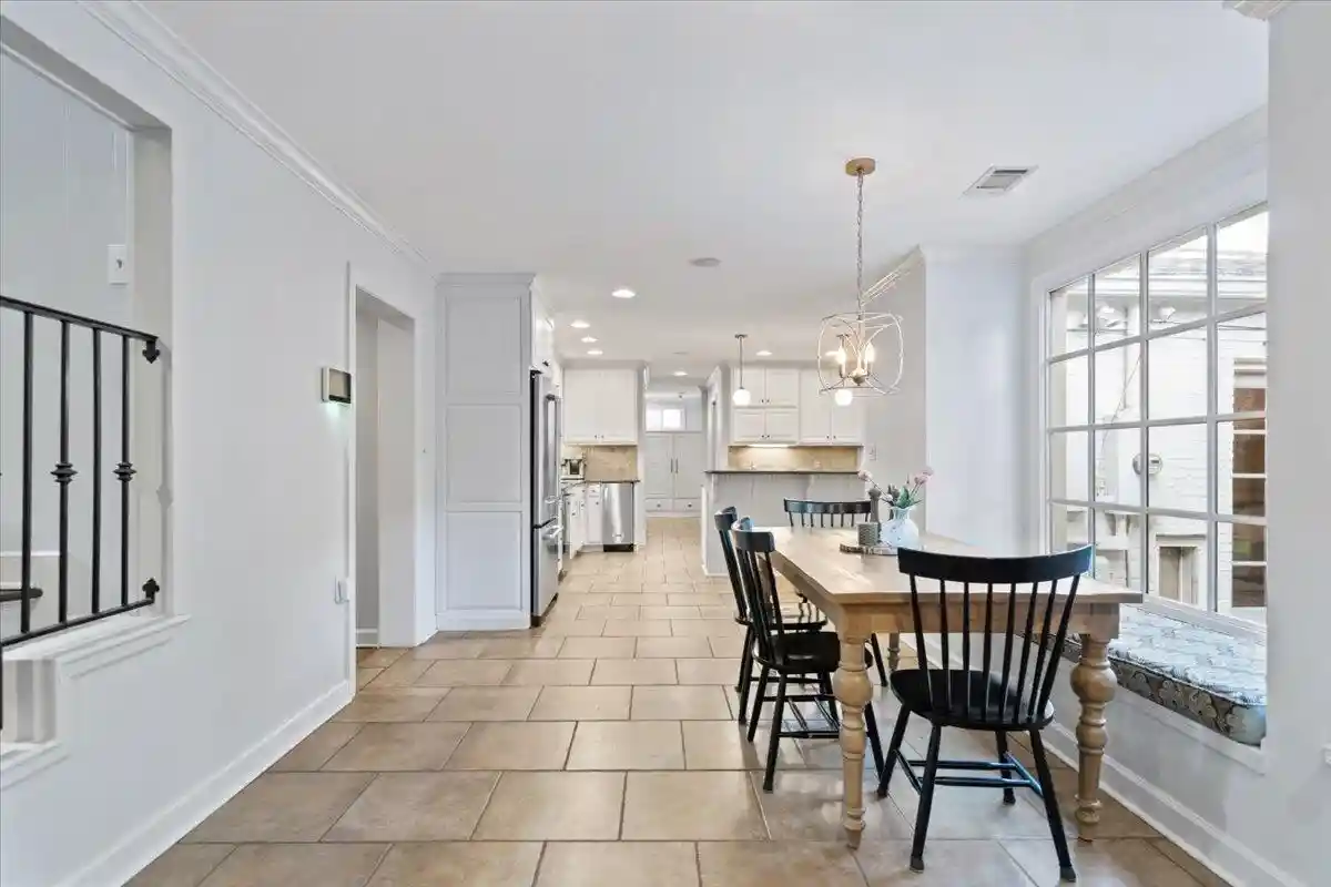 Photo 2 of Single family home for sale at 816 Reddoch St, Memphis, TN 38120 | MLS# 10229109 | Listing updated on 2026-09-11