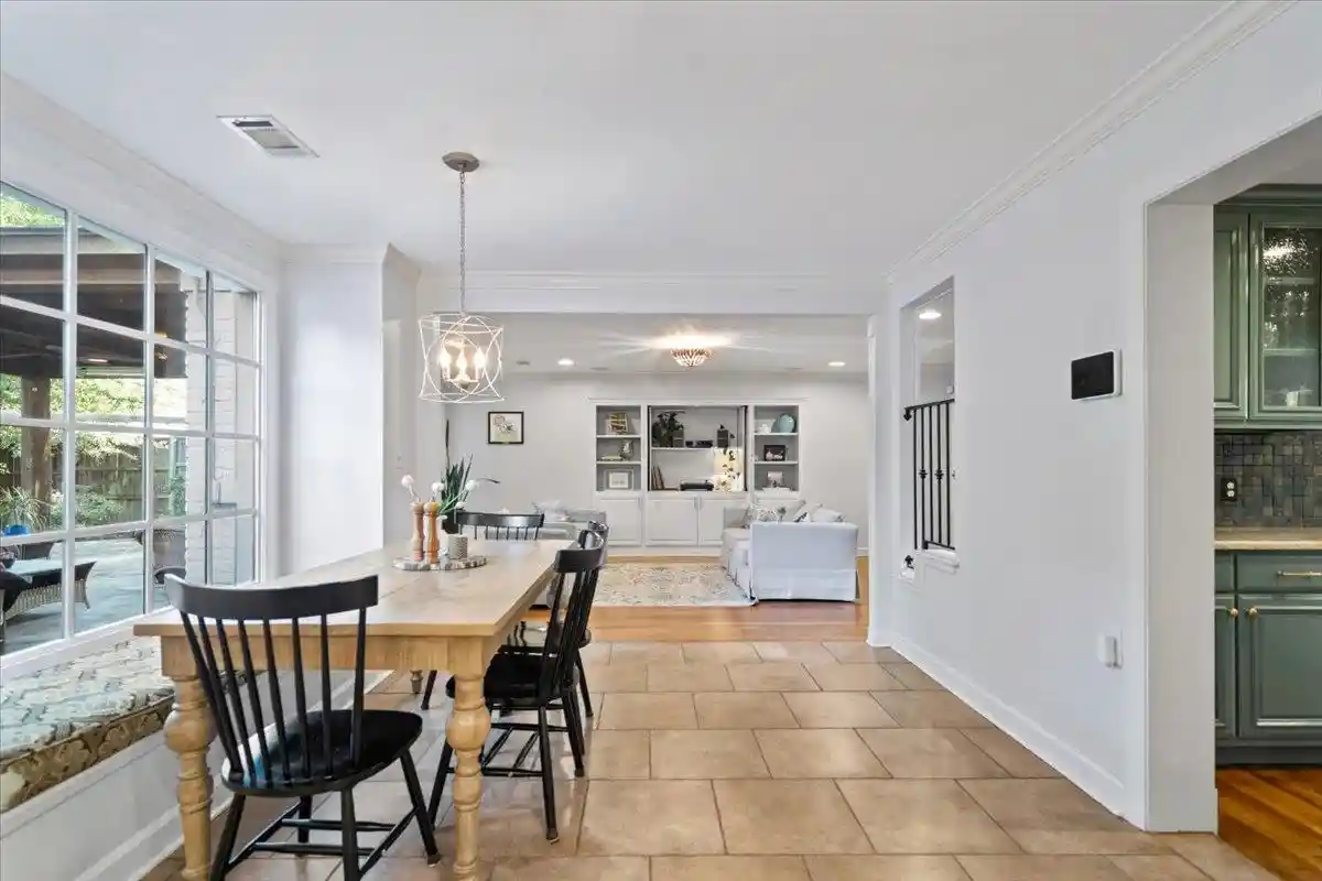 Photo 3 of Single family home for sale at 816 Reddoch St, Memphis, TN 38120 | MLS# 10229109 | Listing updated on 2026-09-11