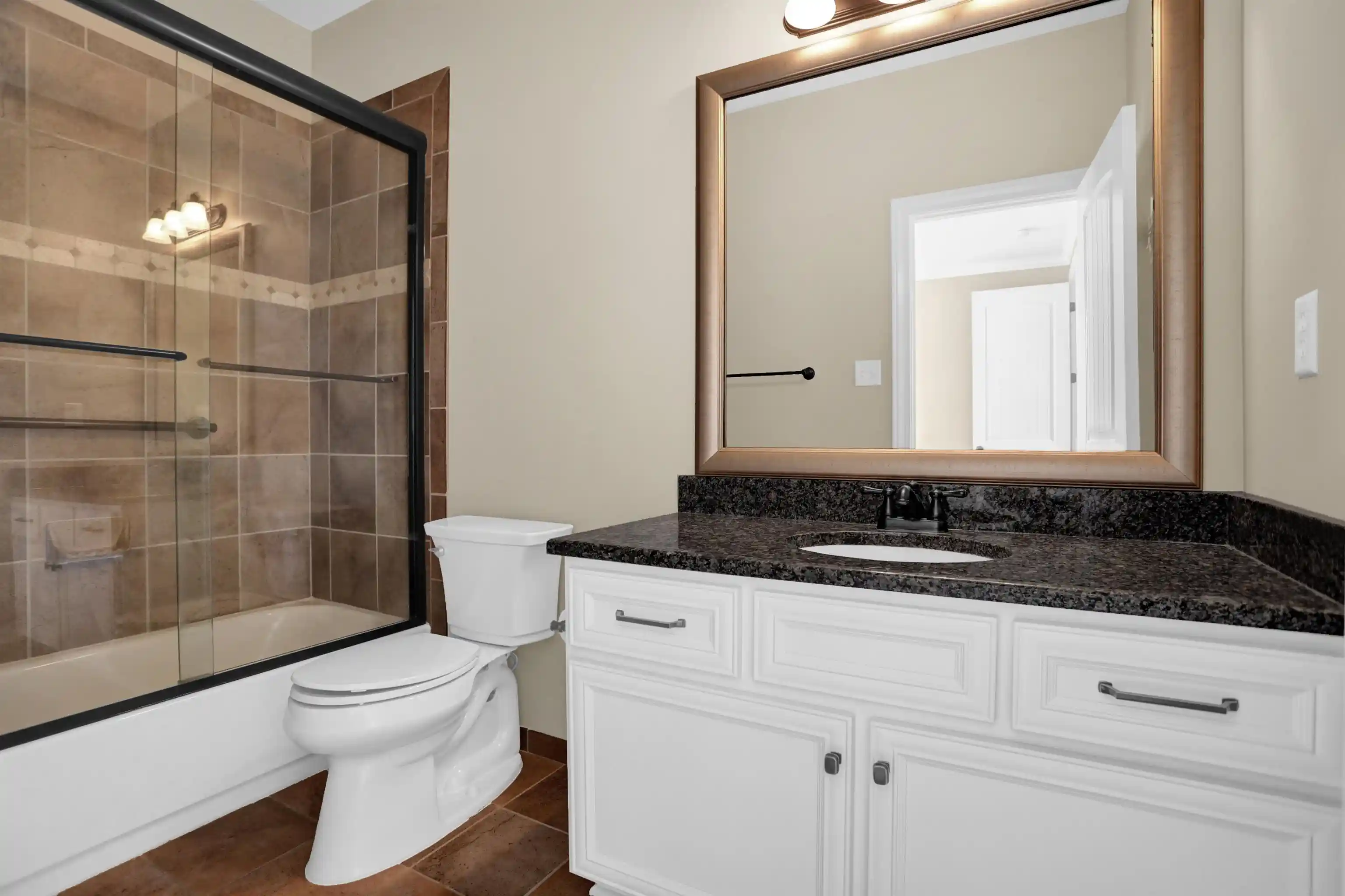 Photo 3 of Sale Pending at 6031 Windsor Oak Dr, Arlington, TN 38002 | MLS# 10229115 | Listing updated on 2026-09-03