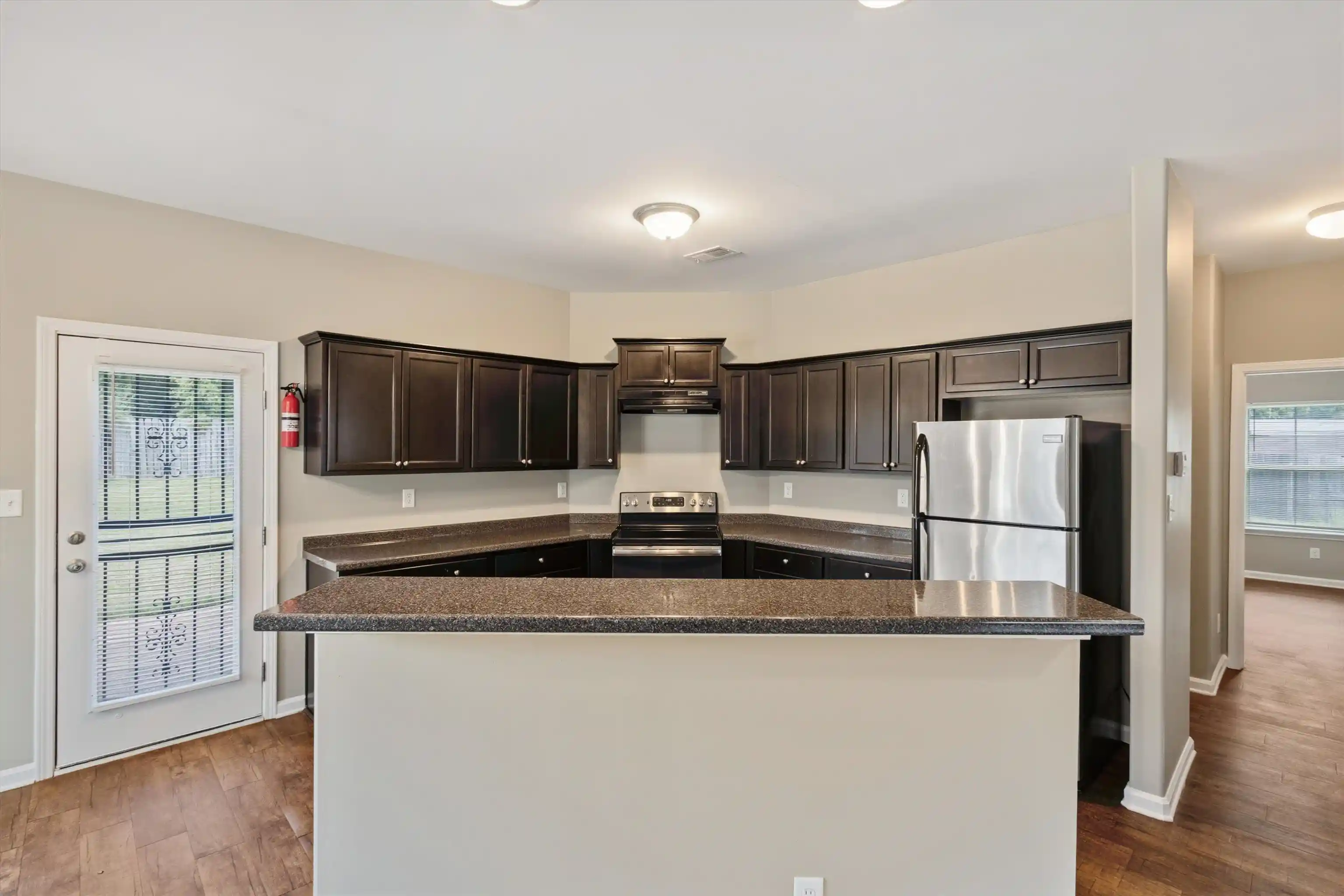 Photo 2 of Sale Pending at 4043 Bedford Cv, Memphis, TN 38135 | MLS# 10229121 | Listing updated on 2026-09-08