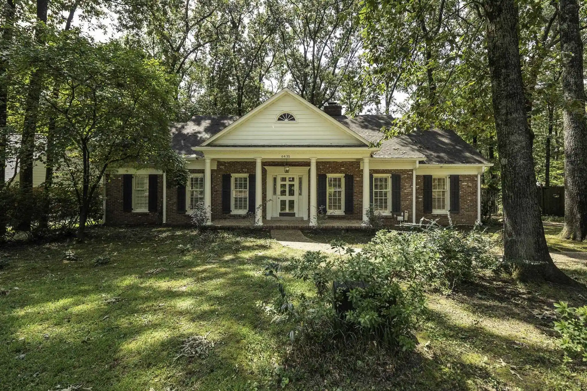 1st image of 6435 Kirby Oaks Dr, Memphis, TN 38119 | MLS# 10229123