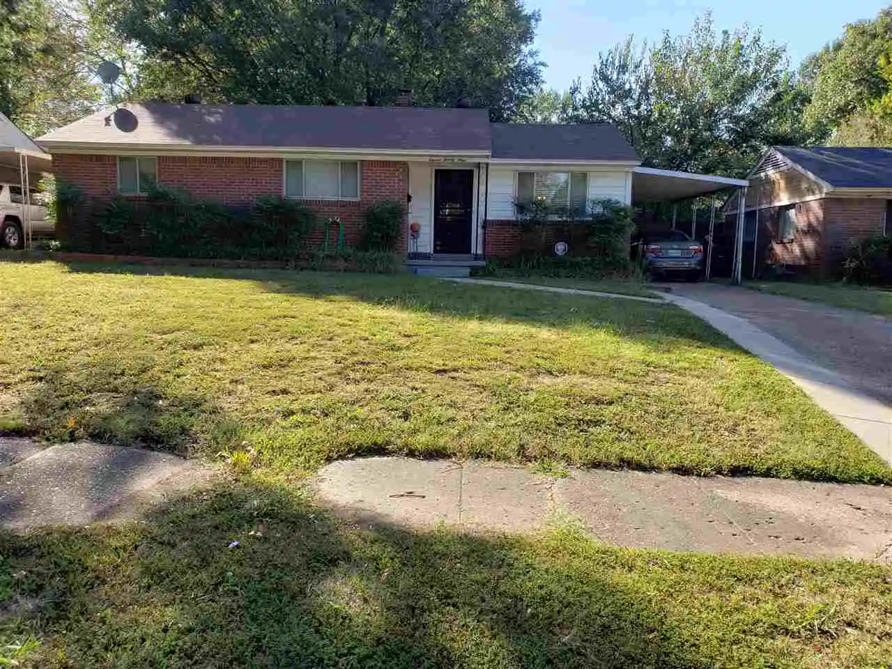 Photo 1 of Single family home for sale at 1129 S White Station Rd, Memphis, TN 38117 | MLS# 10229126 | Listing updated on 2026-09-09