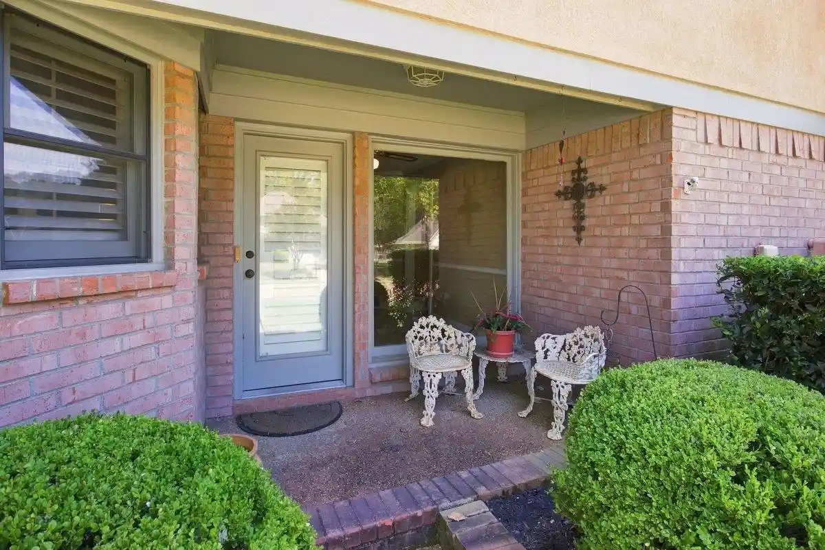 Photo 4 of Single family home for sale at 751 Lake Meadow Dr, Collierville, TN 38017 | MLS# 10229133 | Listing updated on 2026-09-10