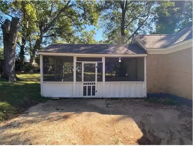 Photo 3 of Sale Pending at 2986 Leconte Dr, Memphis, TN 38127 | MLS# 10229134 | Listing updated on 2026-09-10