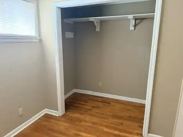 Photo 3 of Sale Pending at 1388 S Highland St, Memphis, TN 38111 | MLS# 10229187 | Listing updated on 2026-09-02