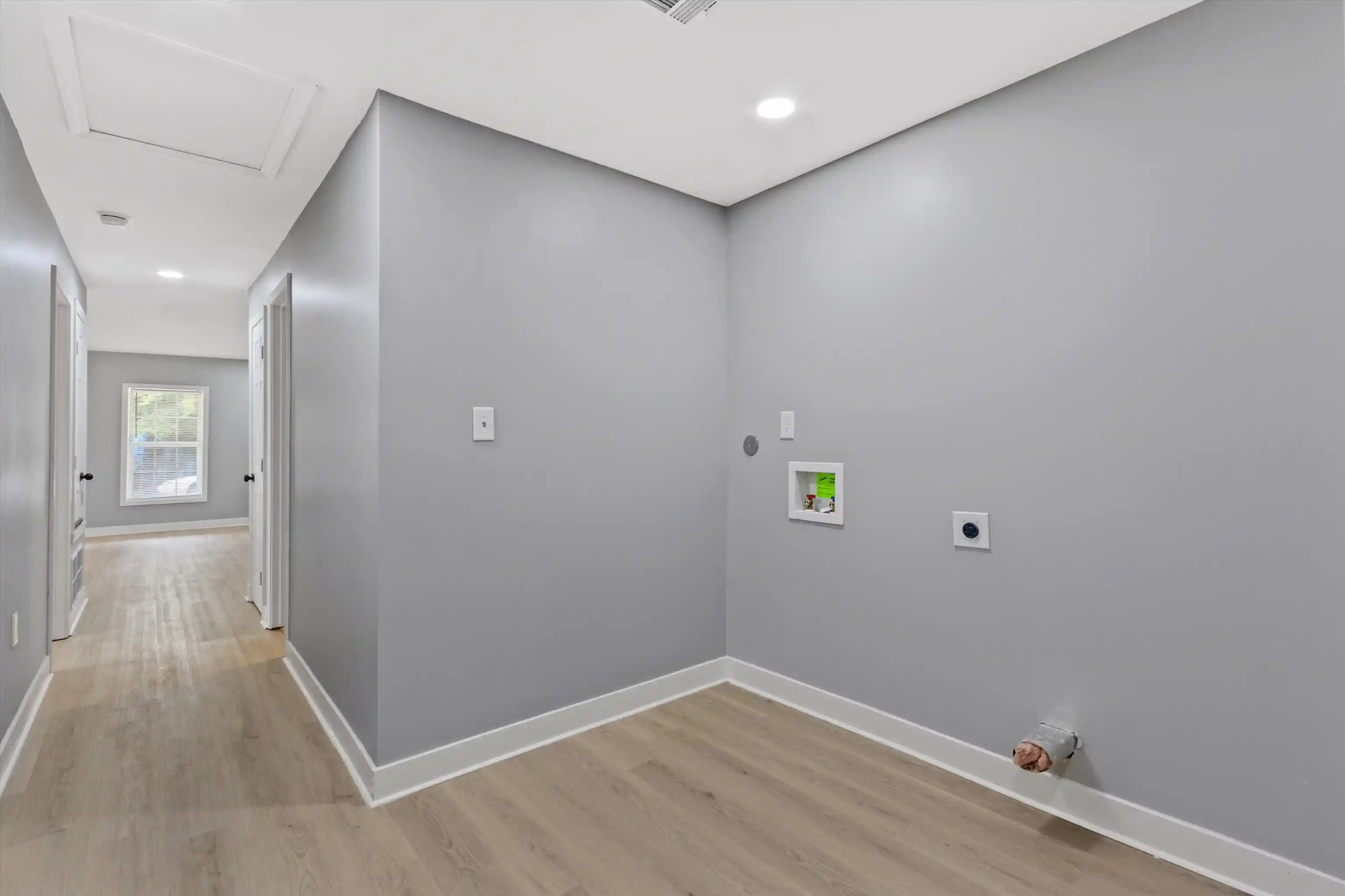 Photo 2 of Single family home for sale at 823 Marianna St, Memphis, TN 38114 | MLS# 10229210 | Listing updated on 2026-09-14