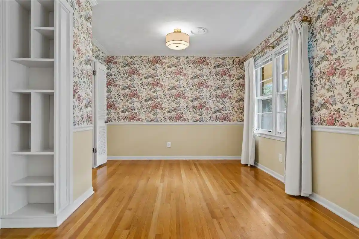 Photo 2 of Single family home for sale at 5408 Murff Ave, Memphis, TN 38119 | MLS# 10229225 | Listing updated on 2026-09-08