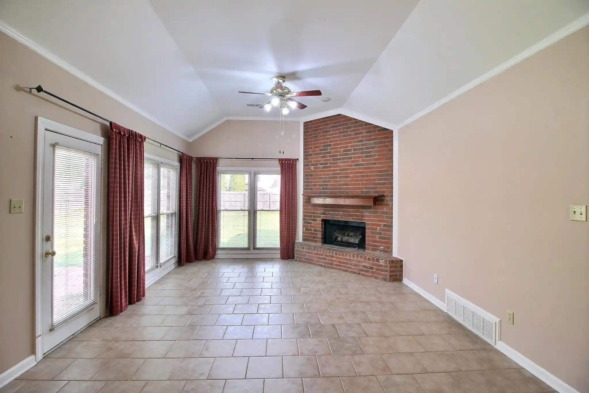 Photo 2 of Single family home for sale at 730 Metataro Cv, Collierville, TN 38017 | MLS# 10229231 | Listing updated on 2026-09-16