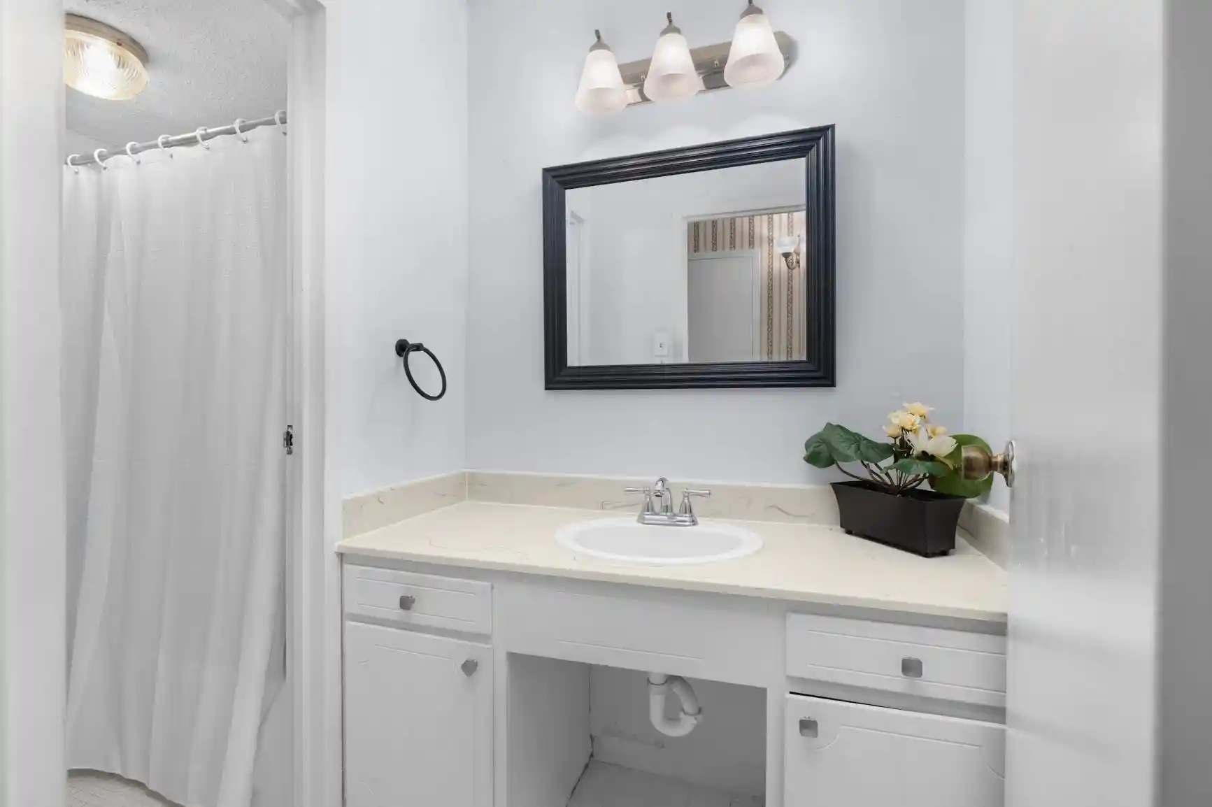 Photo 2 of Townhouse for sale at 232 S Highland St #209, Memphis, TN 38111 | MLS# 10229240 | Listing updated on 2026-08-31