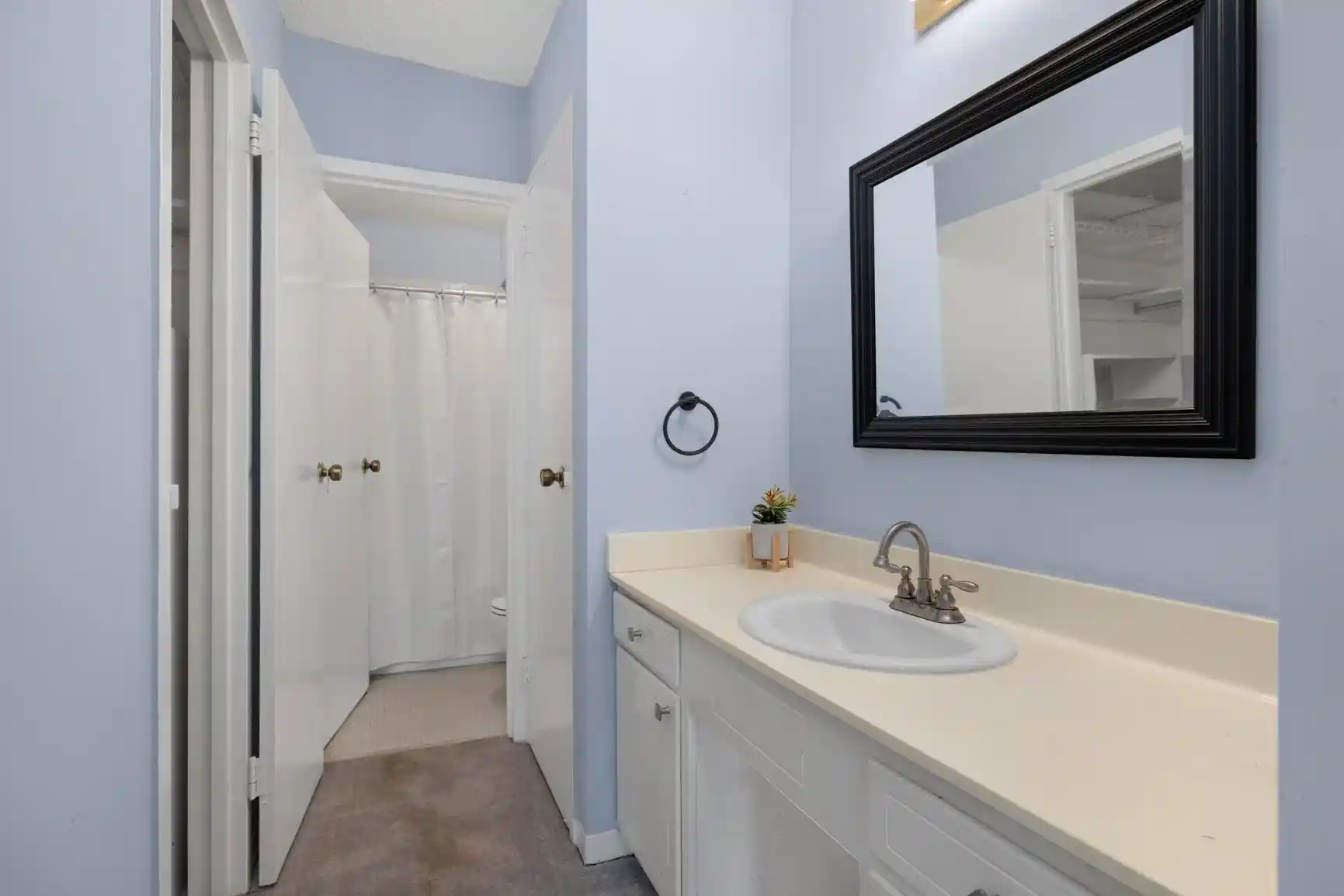 Photo 4 of Townhouse for sale at 232 S Highland St #209, Memphis, TN 38111 | MLS# 10229240 | Listing updated on 2026-08-31