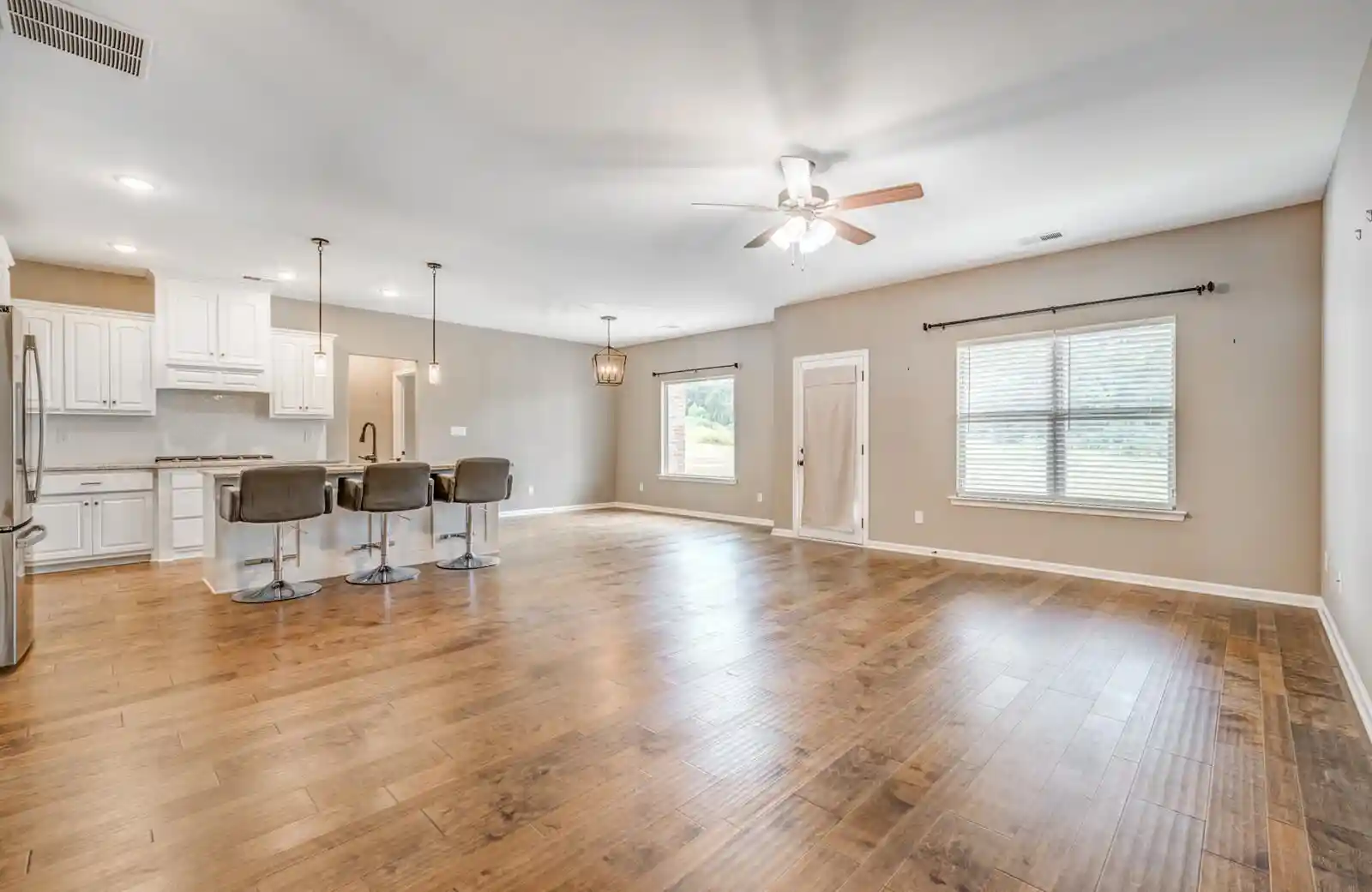 Photo 2 of Single family home for sale at 41 Pritchett Cv, Munford, TN 38058 | MLS# 10229241 | Listing updated on 2026-10-05