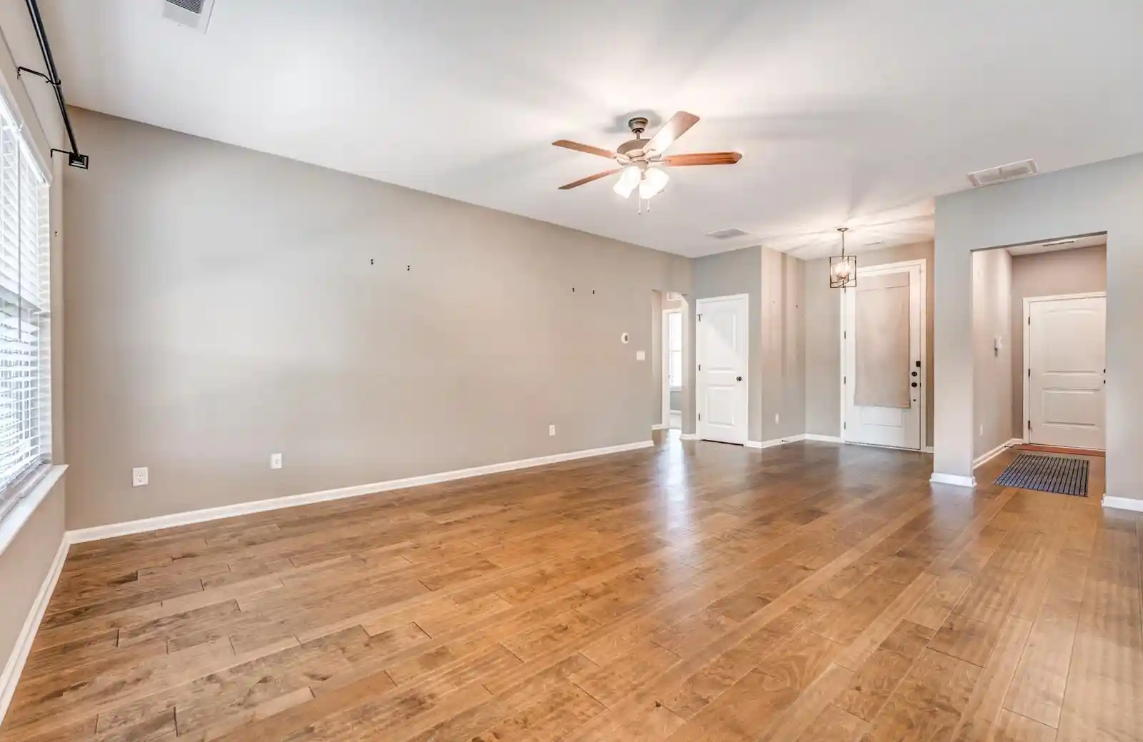 Photo 3 of Single family home for sale at 41 Pritchett Cv, Munford, TN 38058 | MLS# 10229241 | Listing updated on 2026-10-05