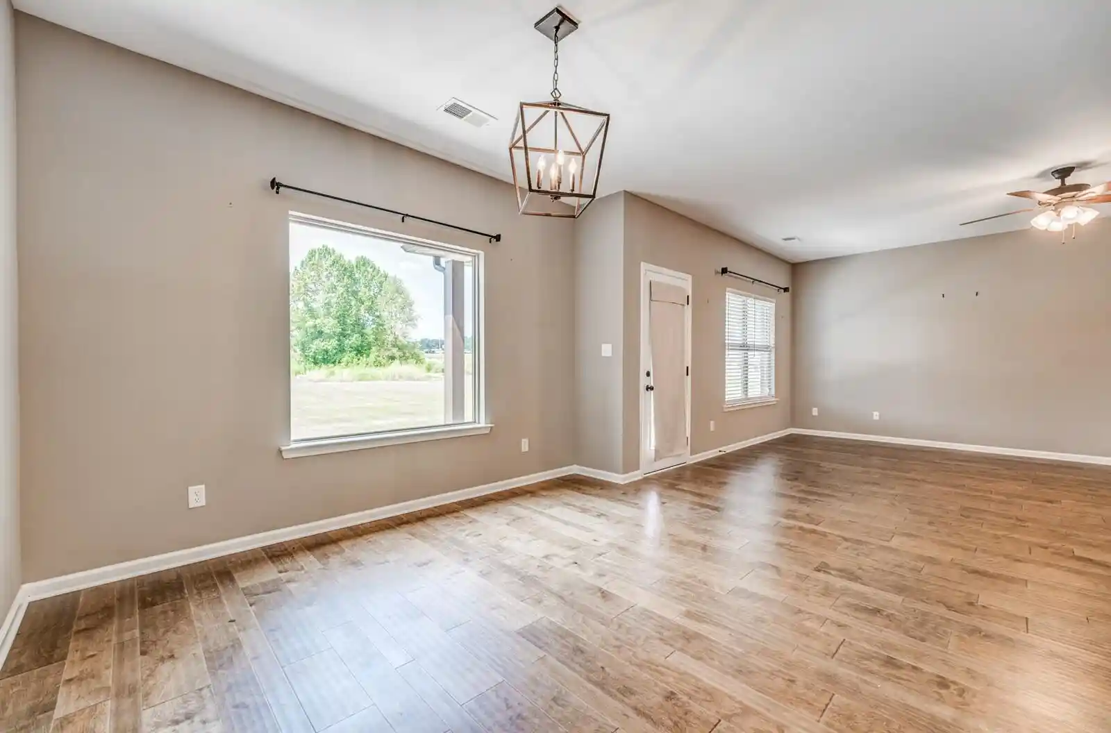 Photo 4 of Single family home for sale at 41 Pritchett Cv, Munford, TN 38058 | MLS# 10229241 | Listing updated on 2026-10-05