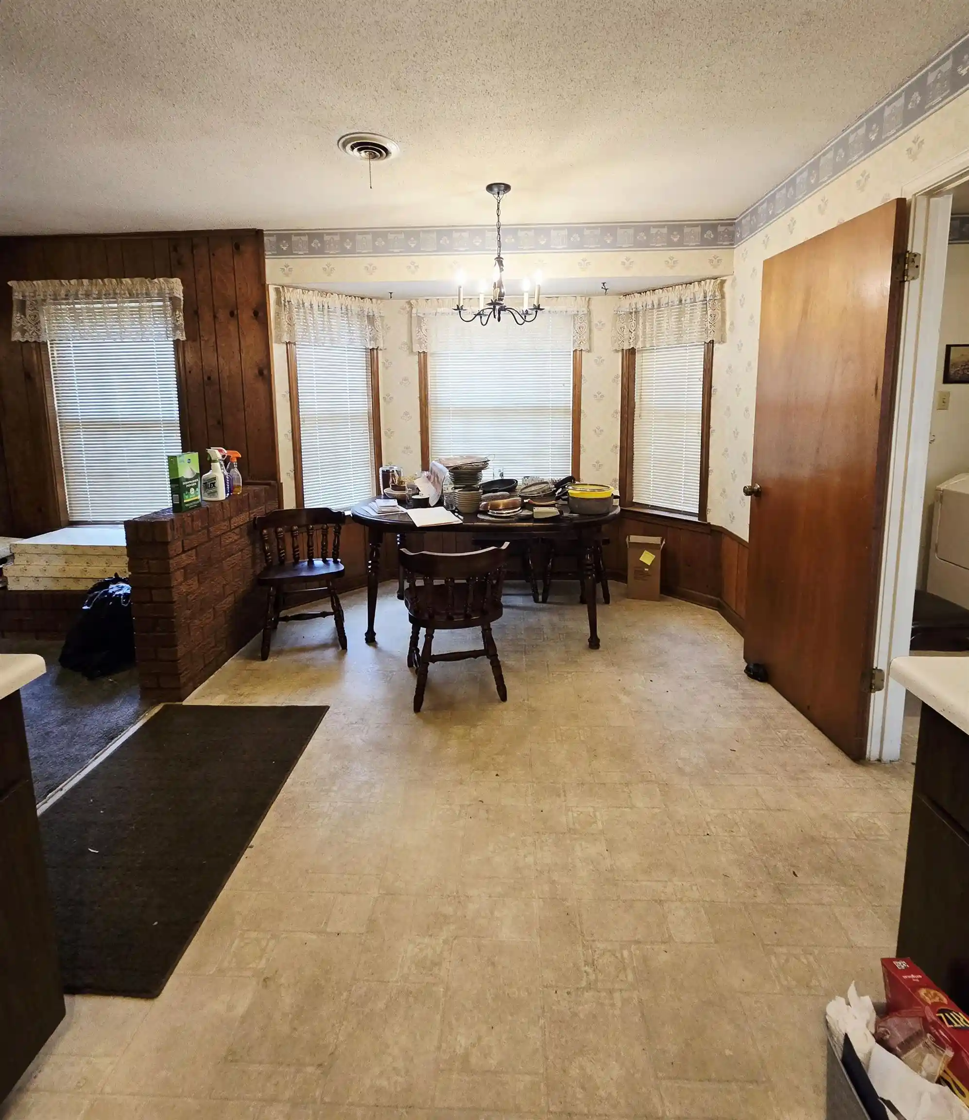 Photo 3 of Sale Pending at 6382 Trafalgar Dr, Memphis, TN 38134 | MLS# 10229245 | Listing updated on 2026-09-01