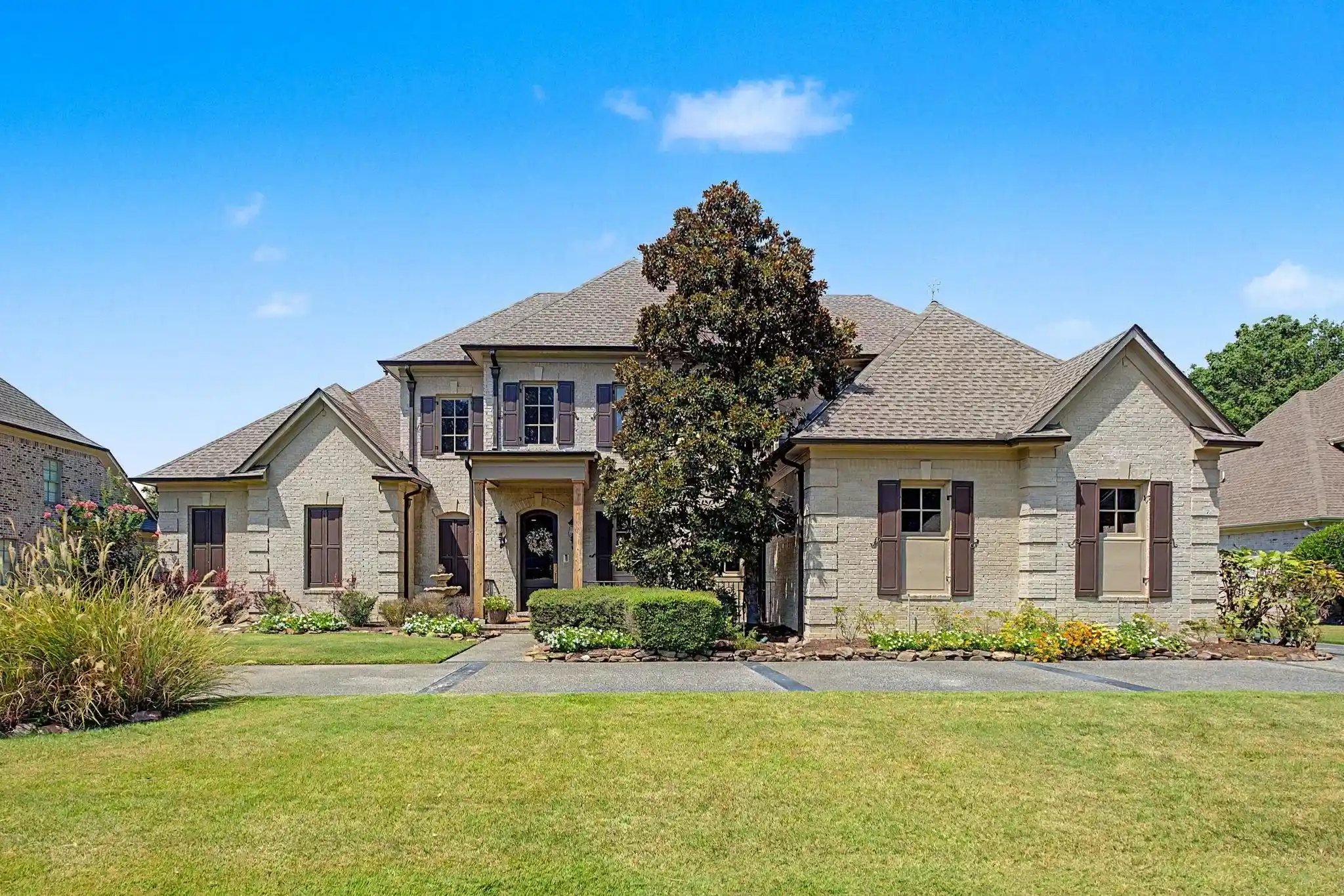 Photo 1 of Sale Pending at 3929 Pointe Dr, Lakeland, TN 38002 | MLS# 10229250 | Listing updated on 2026-09-11