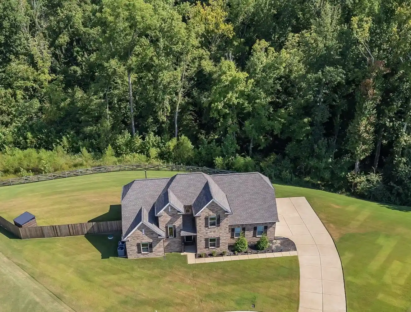 Photo 2 of Single family home for sale at 433 S Chinkapin Dr, Atoka, TN 38004 | MLS# 10229251 | Listing updated on 2026-09-24