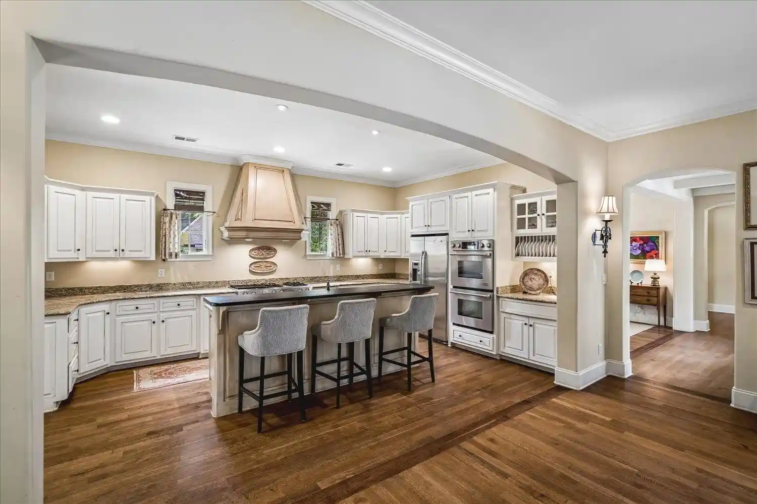 Photo 3 of Single family home for sale at 7212 Mcvay Manor Cv, Germantown, TN 38138 | MLS# 10229254 | Listing updated on 2026-08-27