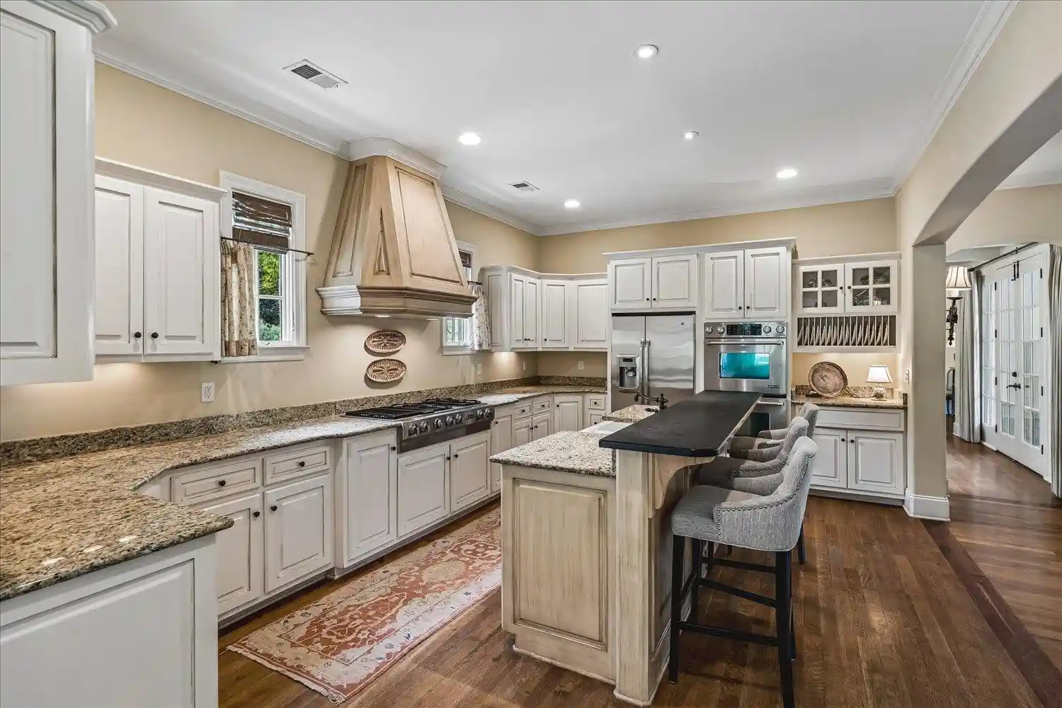 Photo 4 of Single family home for sale at 7212 Mcvay Manor Cv, Germantown, TN 38138 | MLS# 10229254 | Listing updated on 2026-08-27