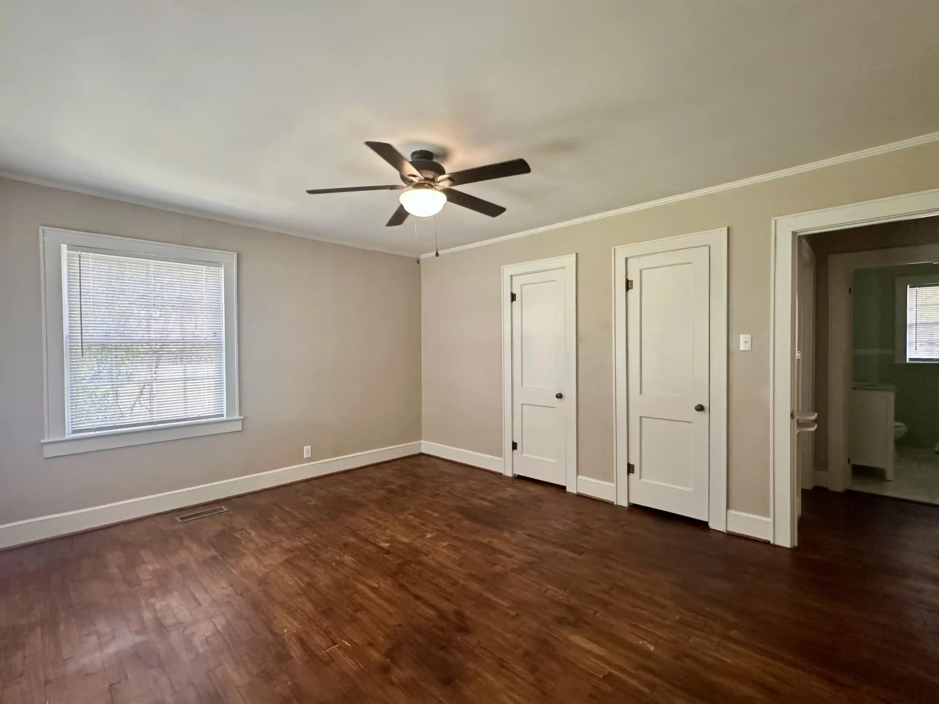 Photo 3 of Single family home for sale at 224 Maple St, Selmer, TN 38375 | MLS# 10229264 | Listing updated on 2026-08-28