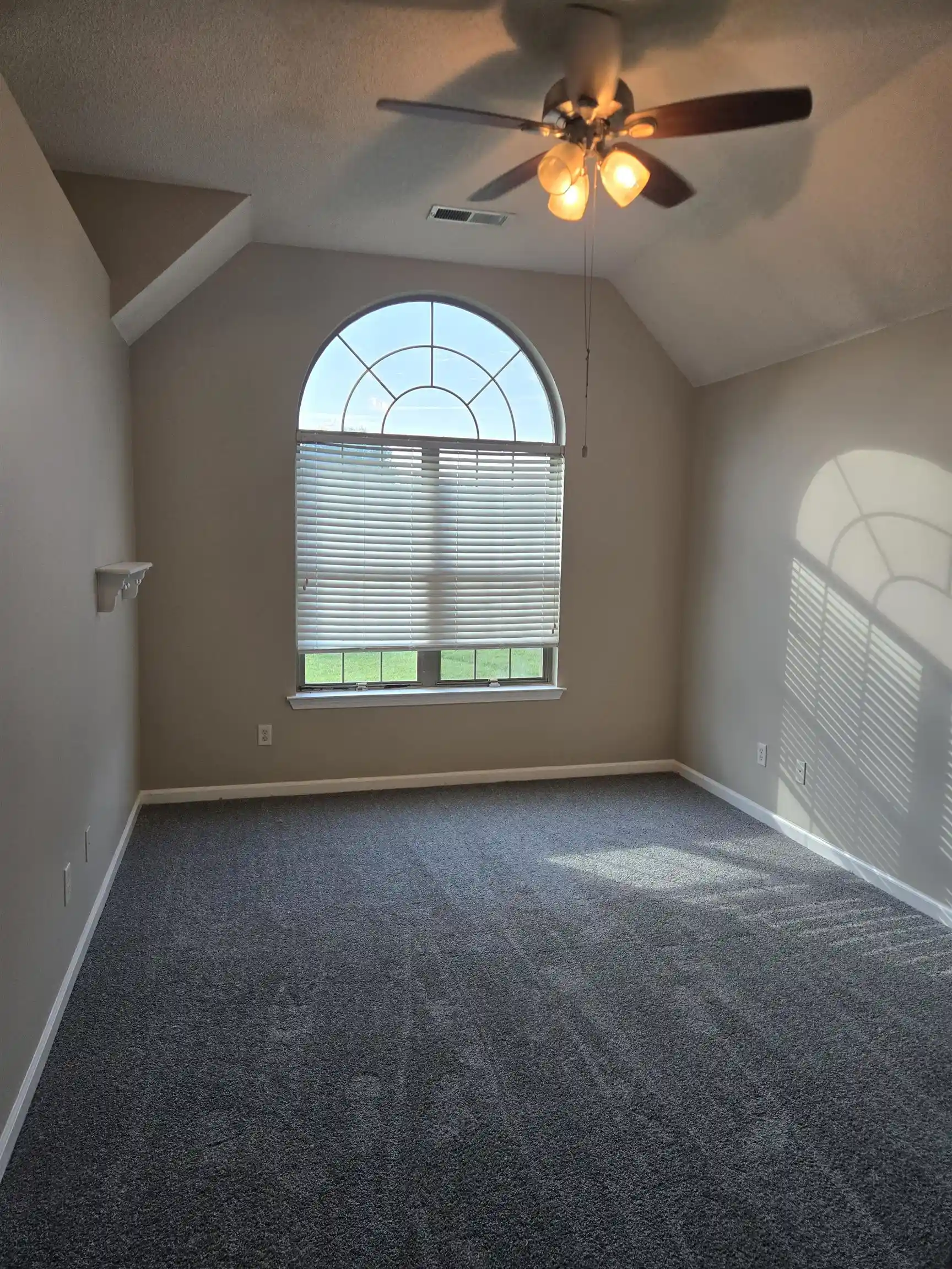 Photo 2 of Townhouse for sale at 6573 Logwood Cv, Bartlett, TN 38002 | MLS# 10229278 | Listing updated on 2026-08-31
