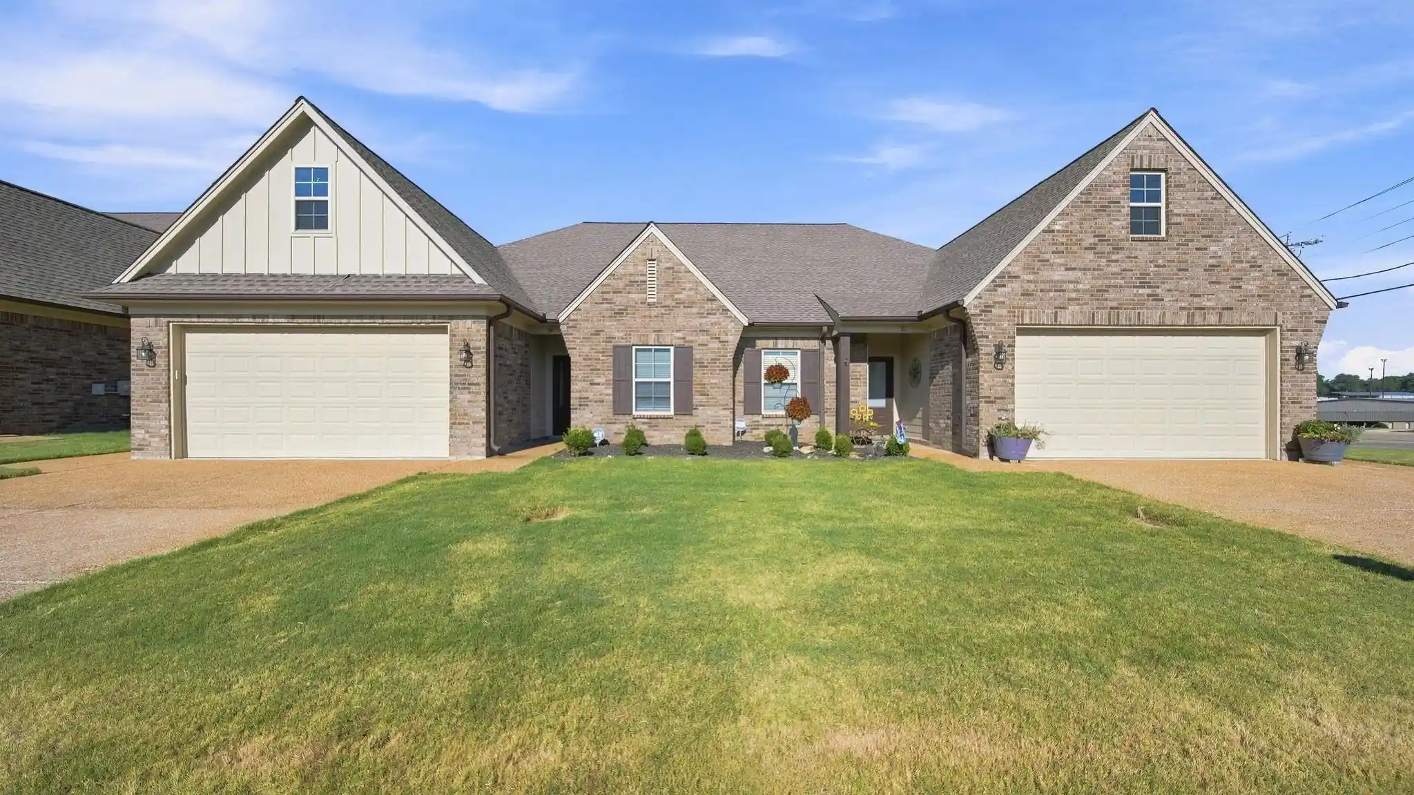 Townhouse for sale at 19 S Walker Meadows Cv, Munford, TN 38058 | MLS# 10229279