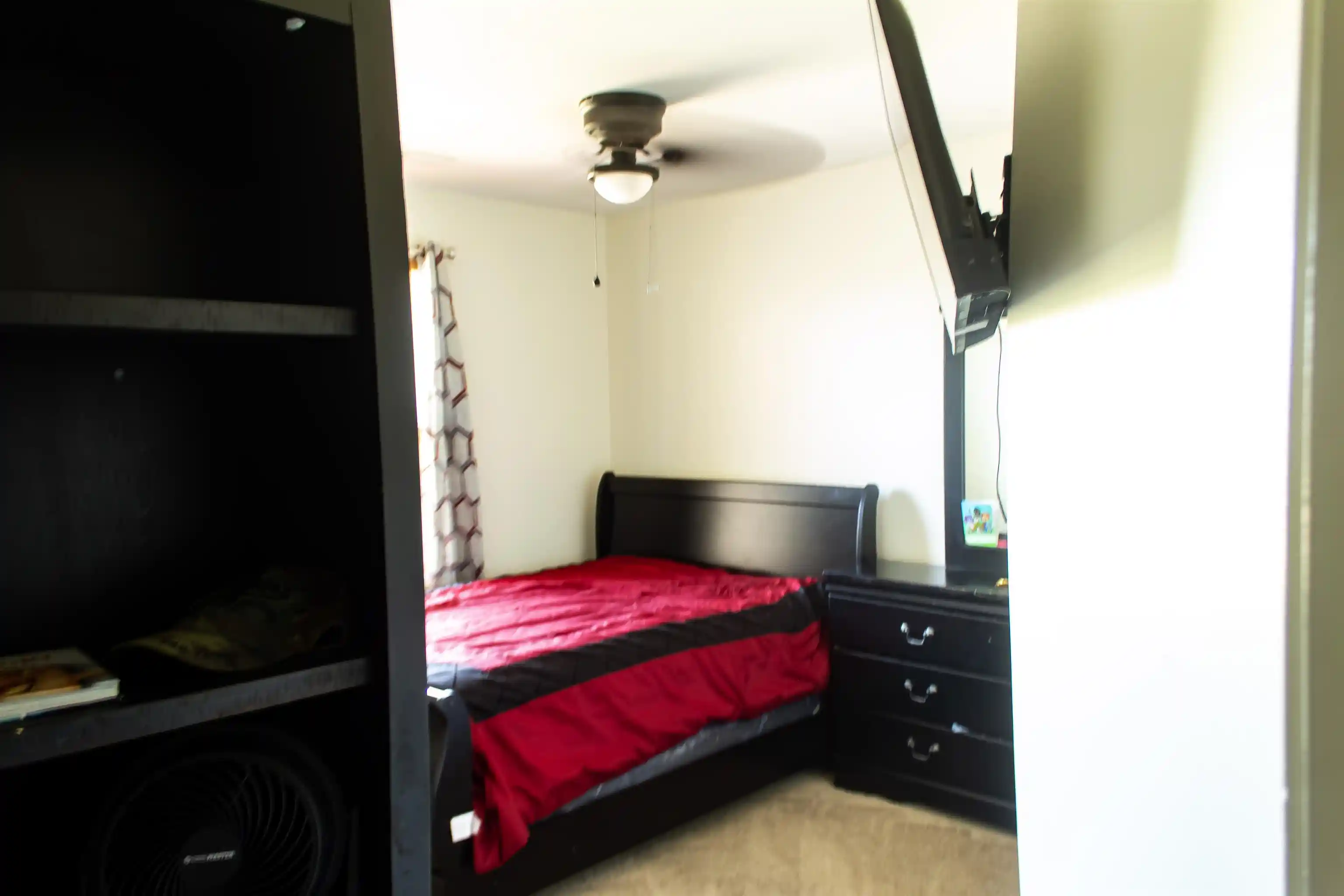 Photo 3 of Single family home for sale at 7665 Shadowcrest Cv, Unicorp/memphis, TN 38125 | MLS# 10229287 | Listing updated on 2026-08-29