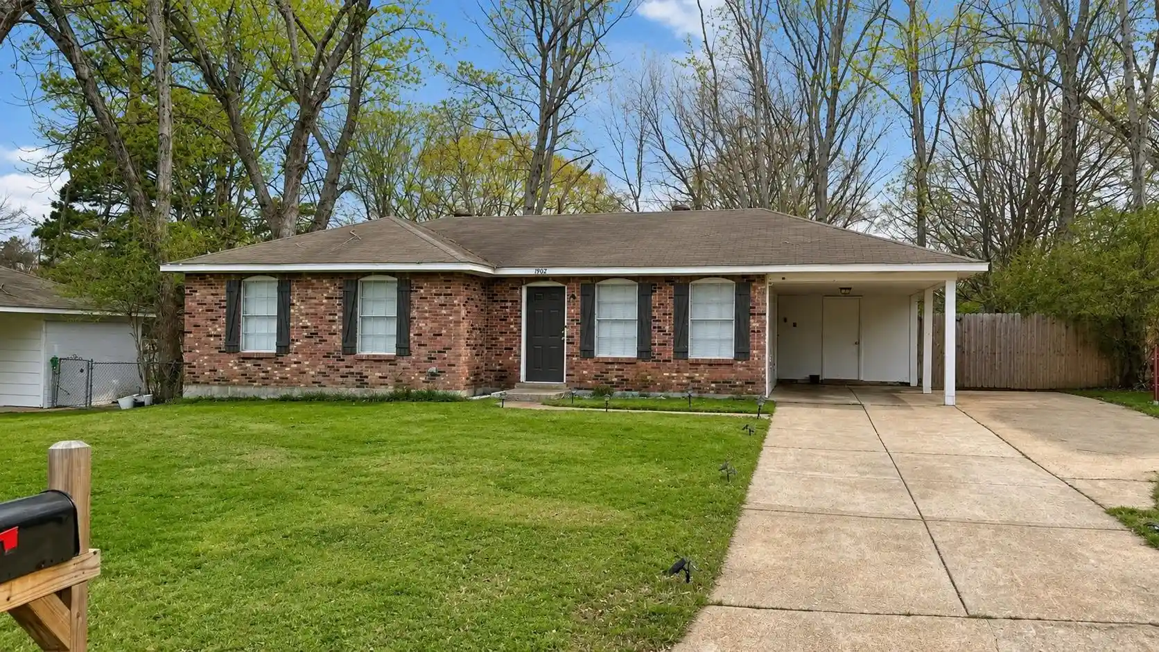 Photo 1 of Single family home for sale at 1902 Merrimac Cv, Southaven, MS 38671 | MLS# 10229295 | Listing updated on 2026-09-09