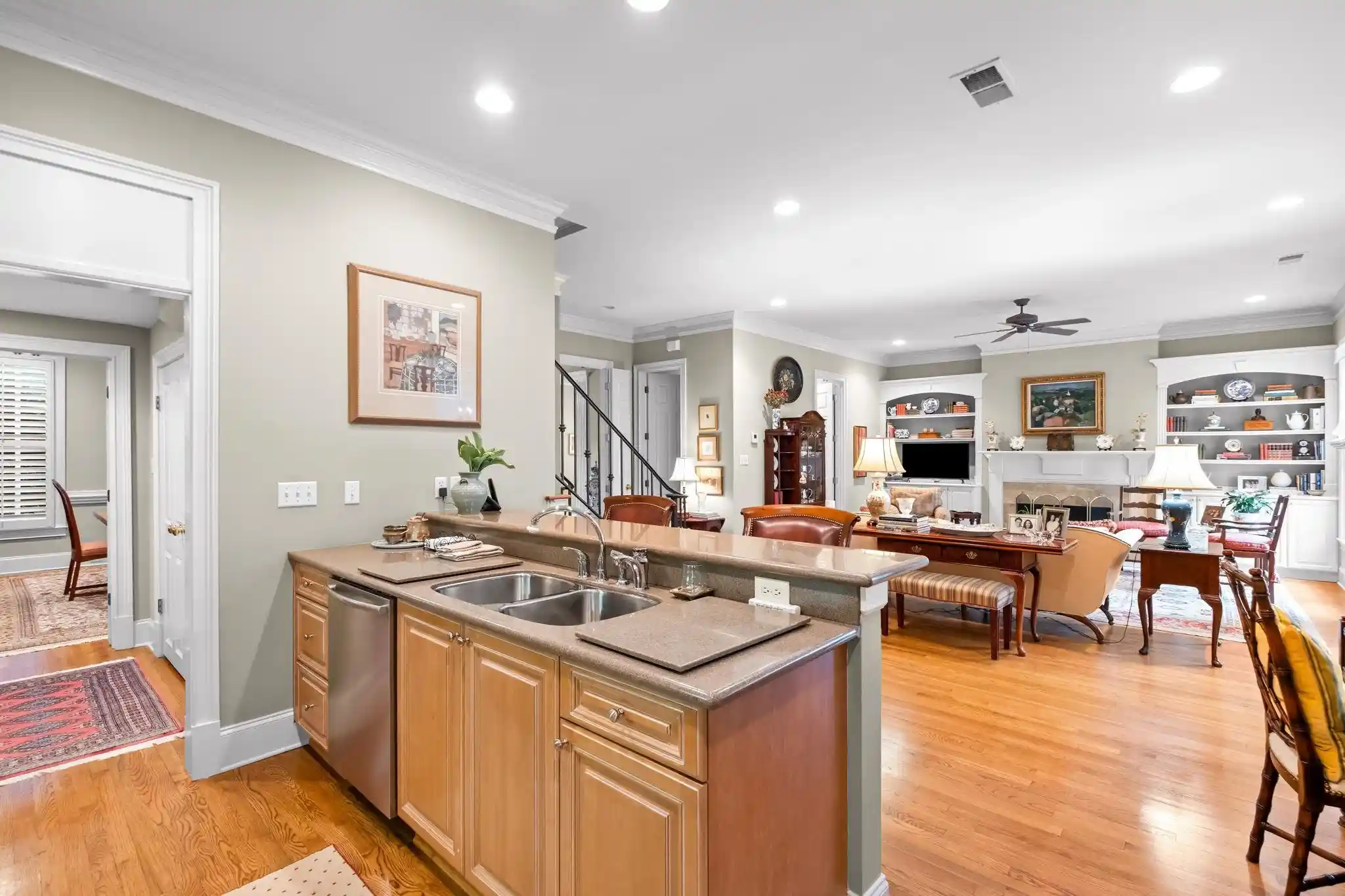 Photo 3 of Sale Pending at 7163 Ainsworth Dr, Germantown, TN 38138 | MLS# 10229301 | Listing updated on 2026-08-31