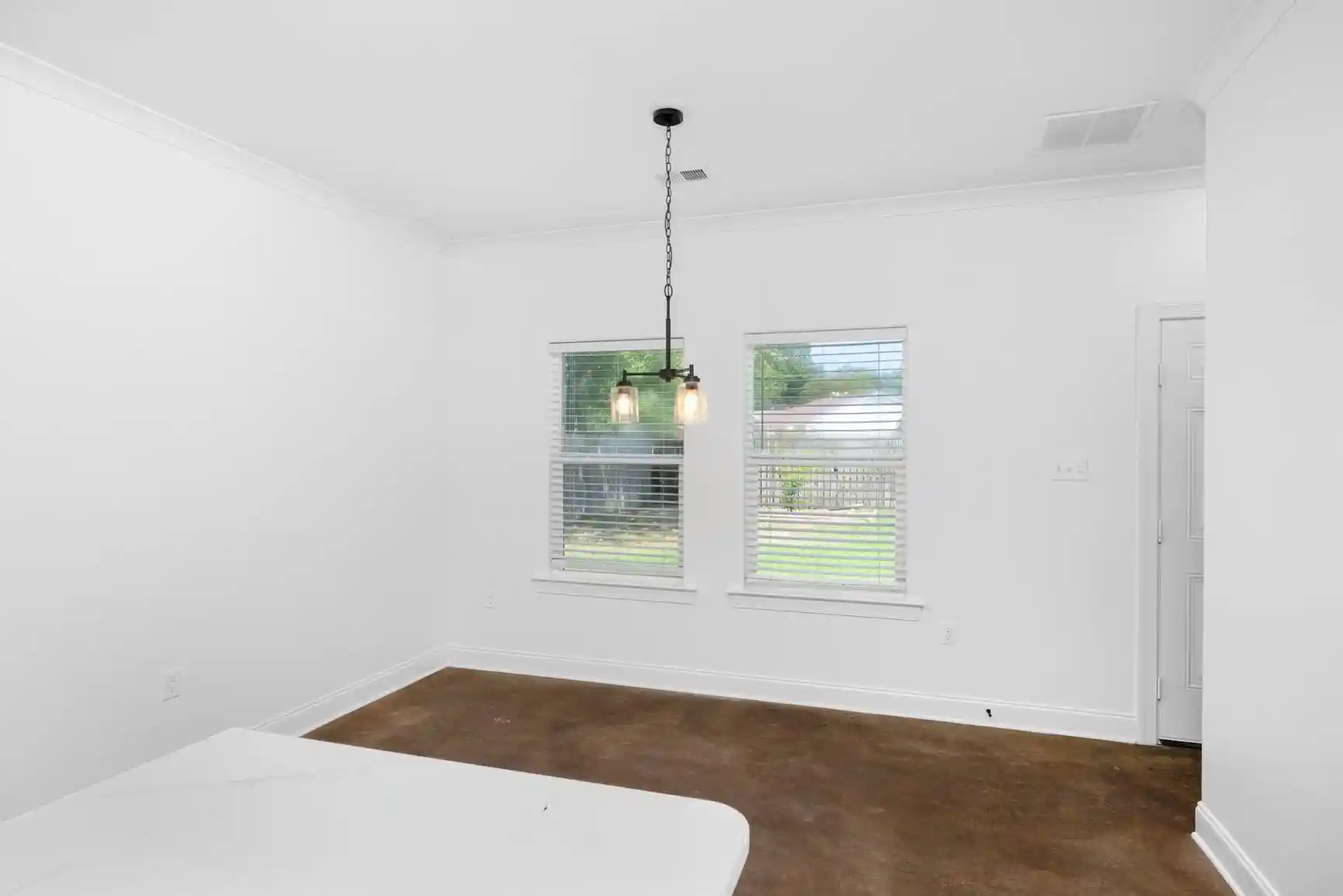 Photo 3 of Single family home for sale at 1534 Delmont Rd, Memphis, TN 38117 | MLS# 10229324 | Listing updated on 2026-09-25