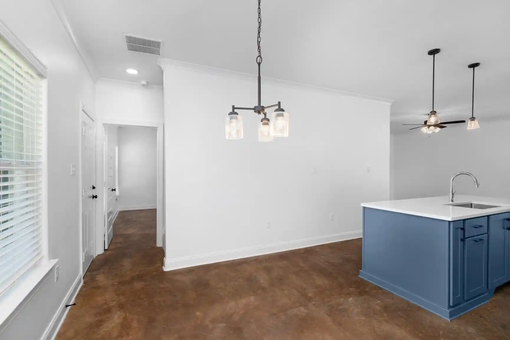 Photo 4 of Single family home for sale at 1534 Delmont Rd, Memphis, TN 38117 | MLS# 10229324 | Listing updated on 2026-09-25