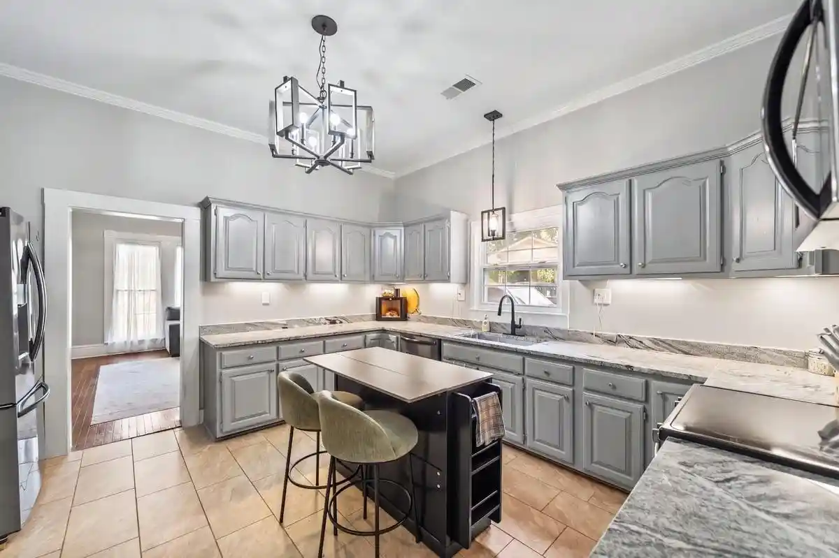 Photo 2 of Single family home for sale at 805 S Main St, Covington, TN 38019 | MLS# 10229327 | Listing updated on 2026-08-29