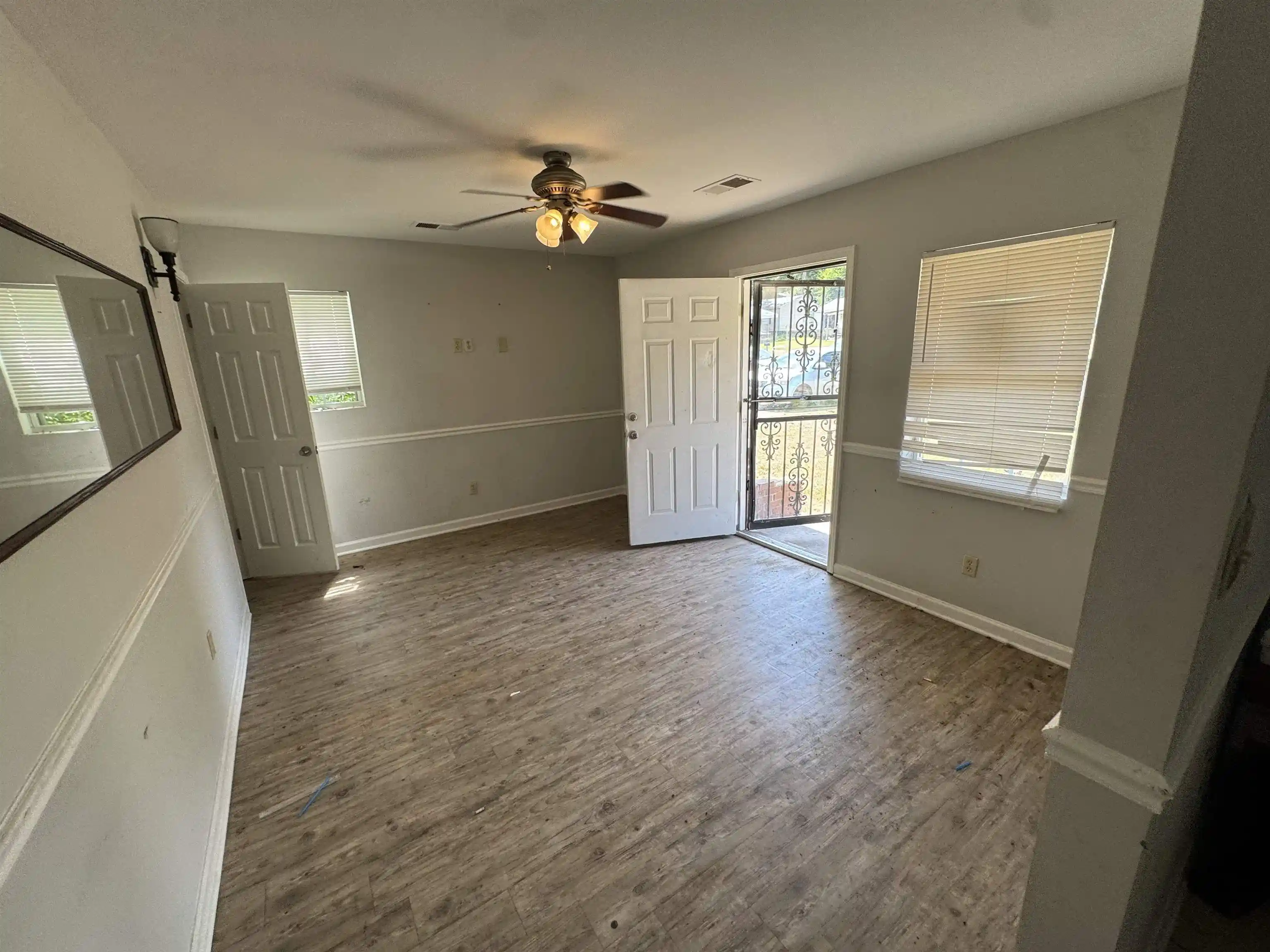 Photo 2 of Single family home for sale at 4498 Suncrest Dr, Memphis, TN 38127 | MLS# 10229337 | Listing updated on 2026-08-28