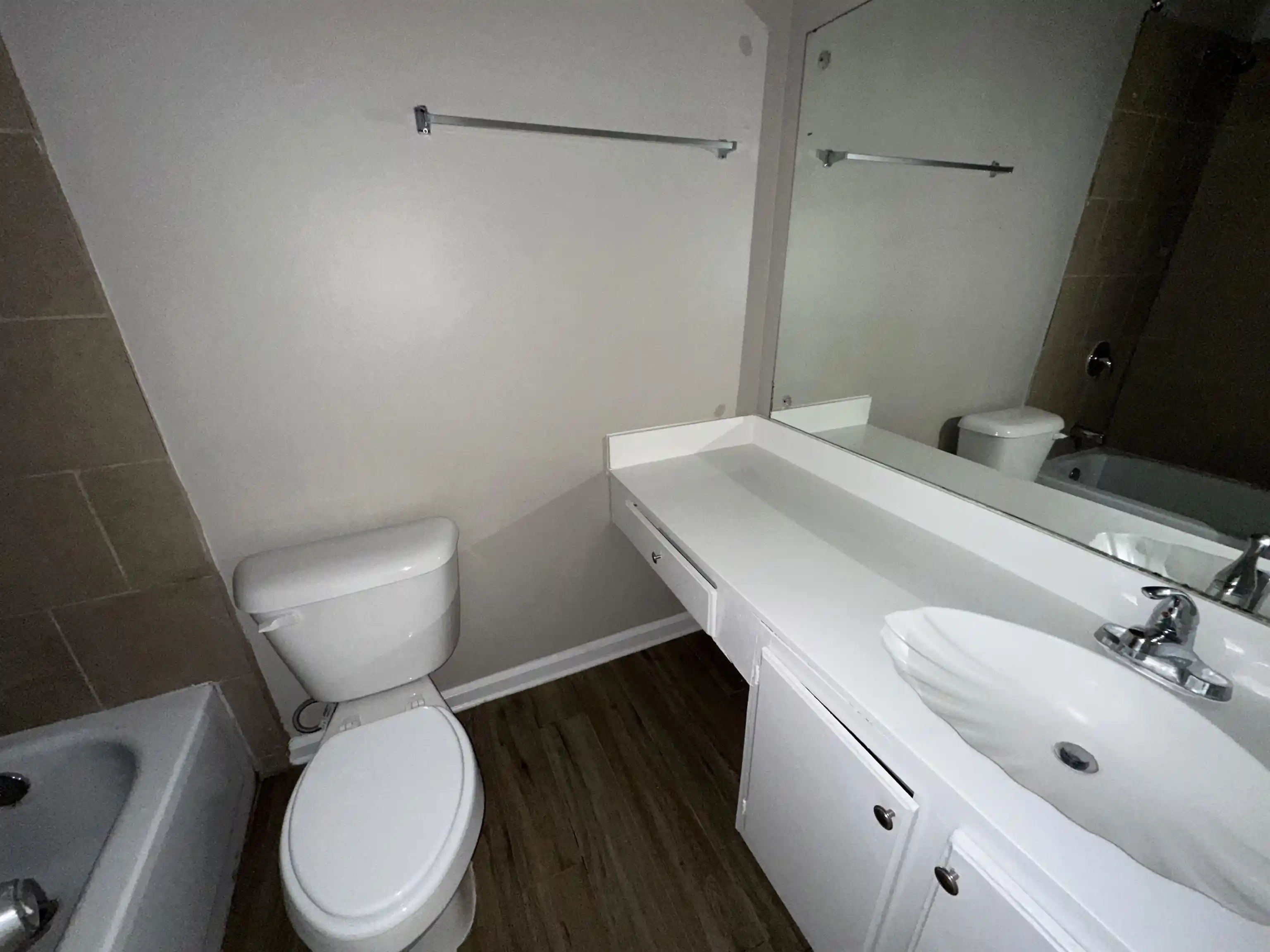 Photo 2 of Single family home for sale at 6655 Chesapeake Dr, Memphis, TN 38141 | MLS# 10229339 | Listing updated on 2026-09-11
