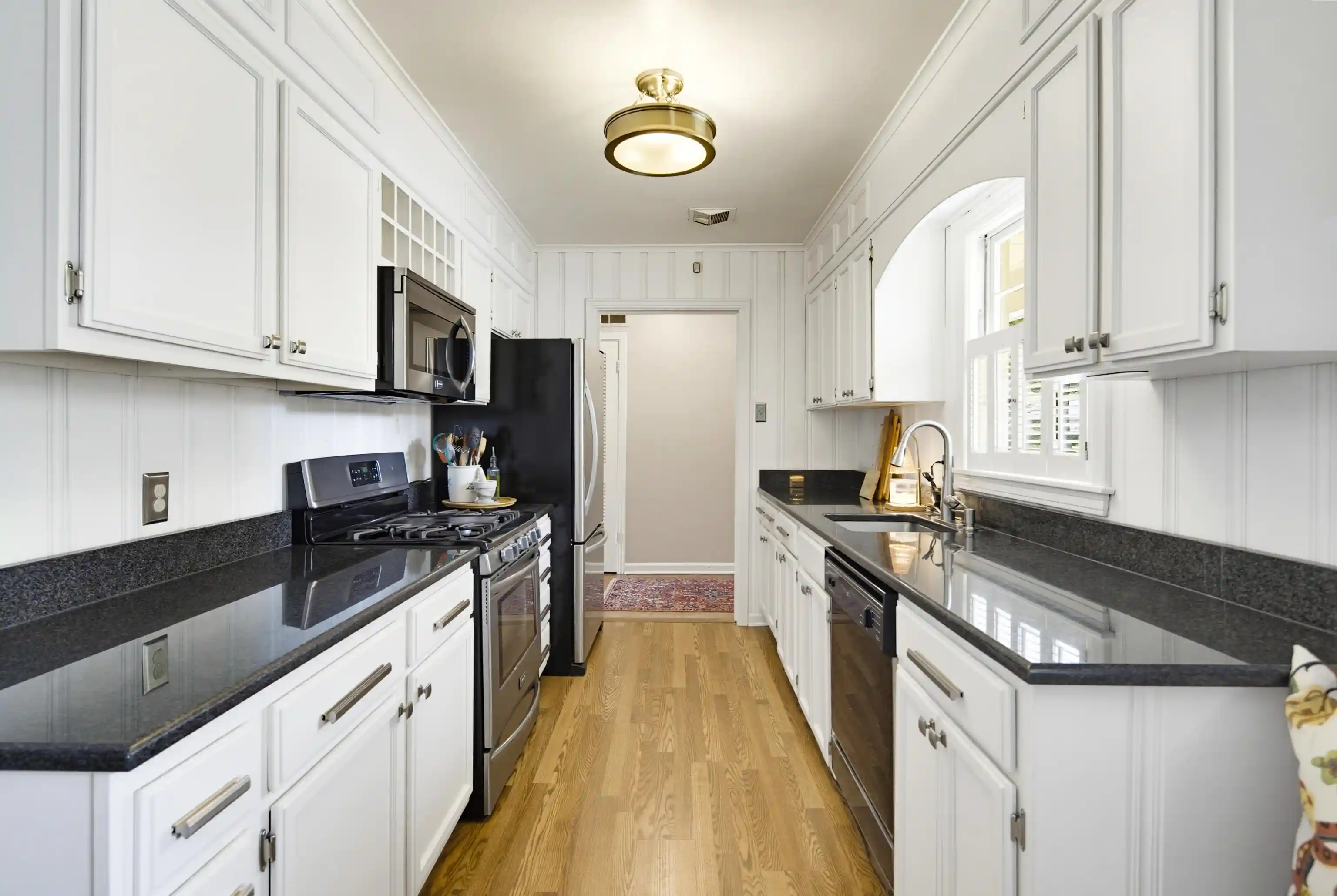 Photo 4 of Sale Pending at 5104 Normandy Ave, Memphis, TN 38117 | MLS# 10229342 | Listing updated on 2026-09-17