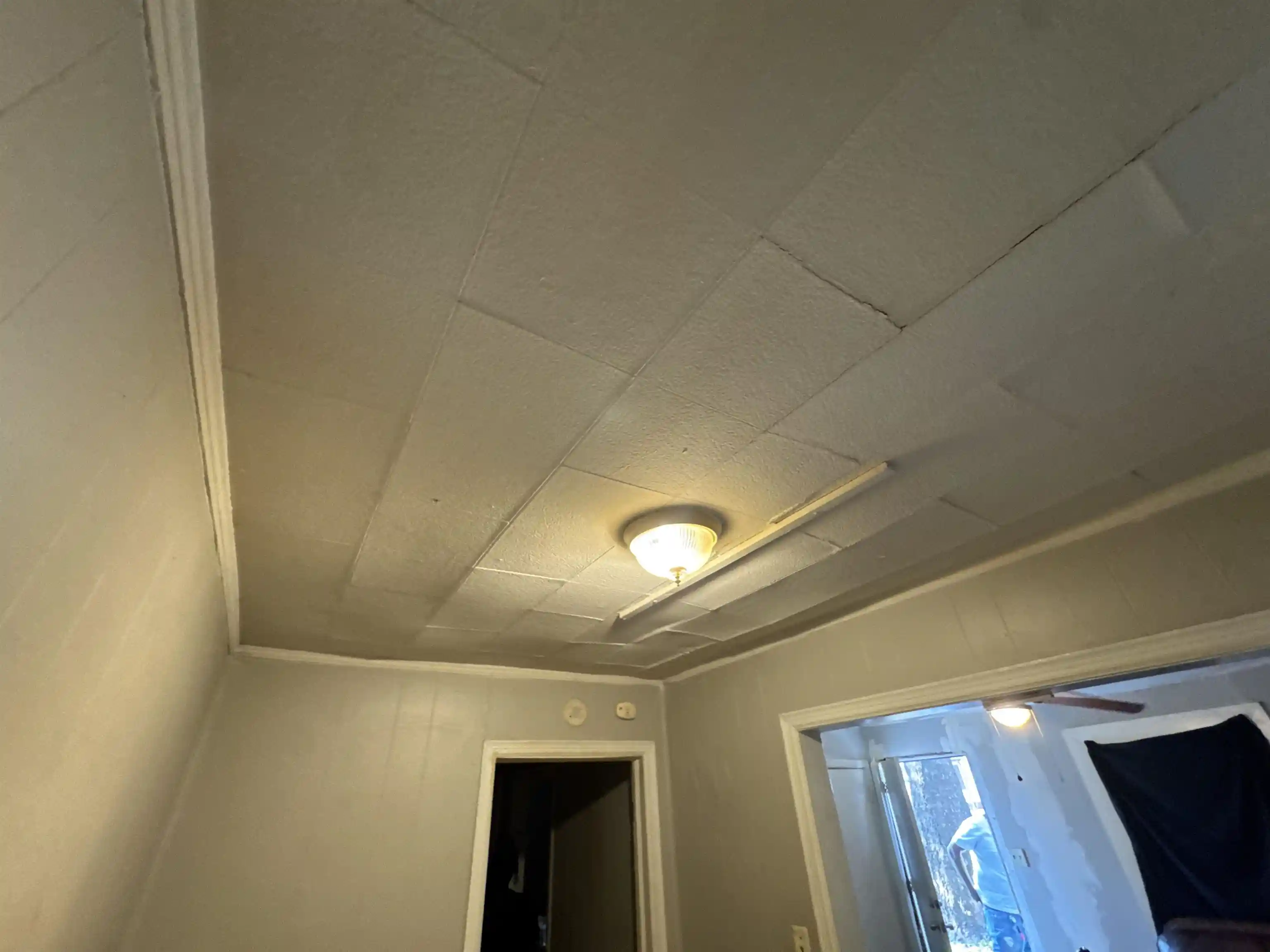 Photo 3 of Single family home for sale at 3239 Nathan Ave, Memphis, TN 38112 | MLS# 10229343 | Listing updated on 2026-08-28
