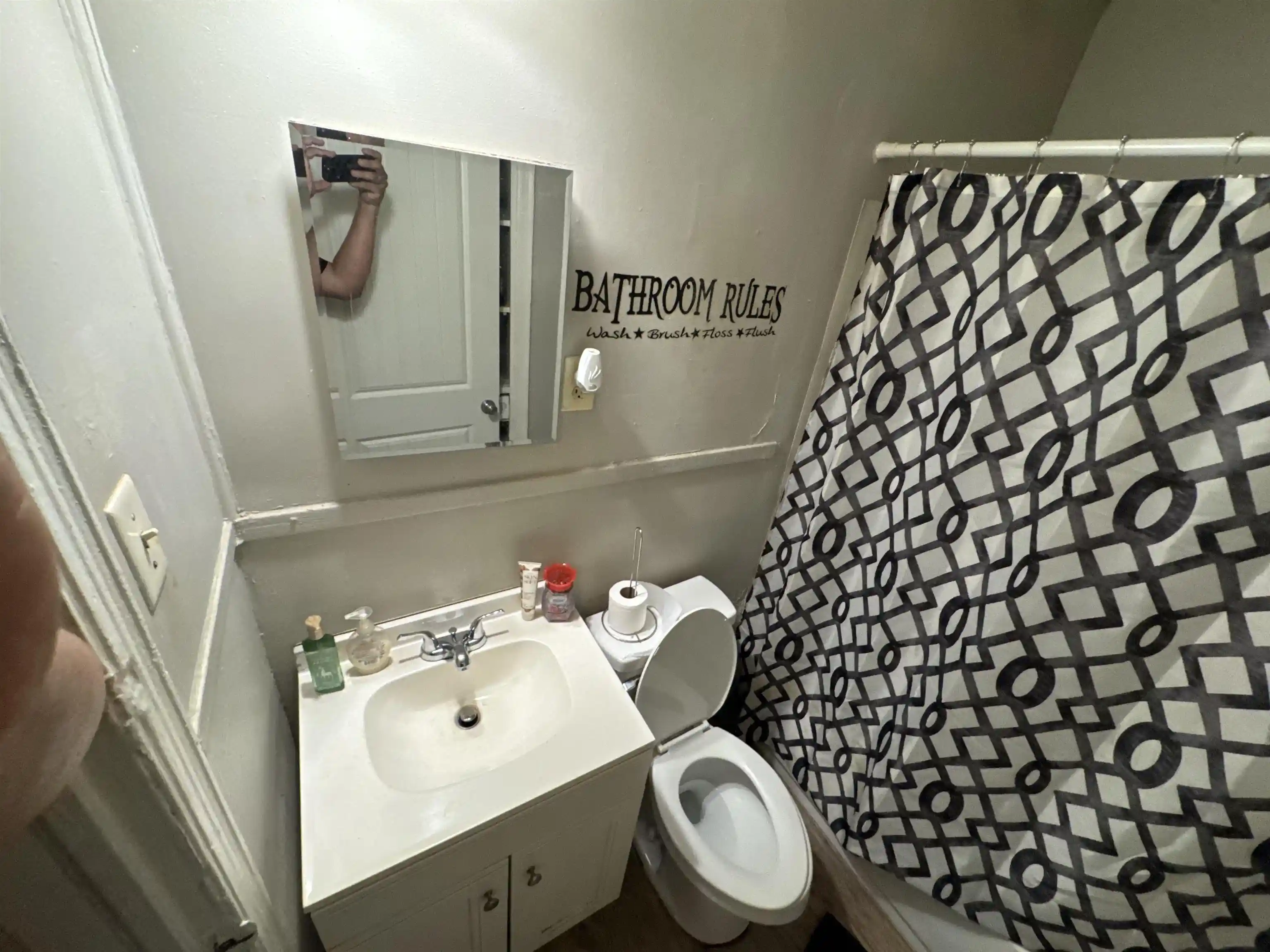 Photo 4 of Single family home for sale at 3239 Nathan Ave, Memphis, TN 38112 | MLS# 10229343 | Listing updated on 2026-08-28