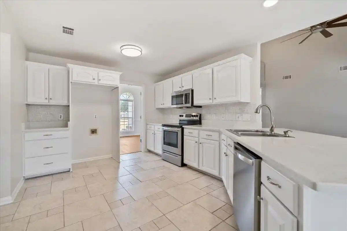 Photo 3 of Single family home for sale at 4715 Oak Harbour Trce, Millington, TN 38053 | MLS# 10229348 | Listing updated on 2026-09-03