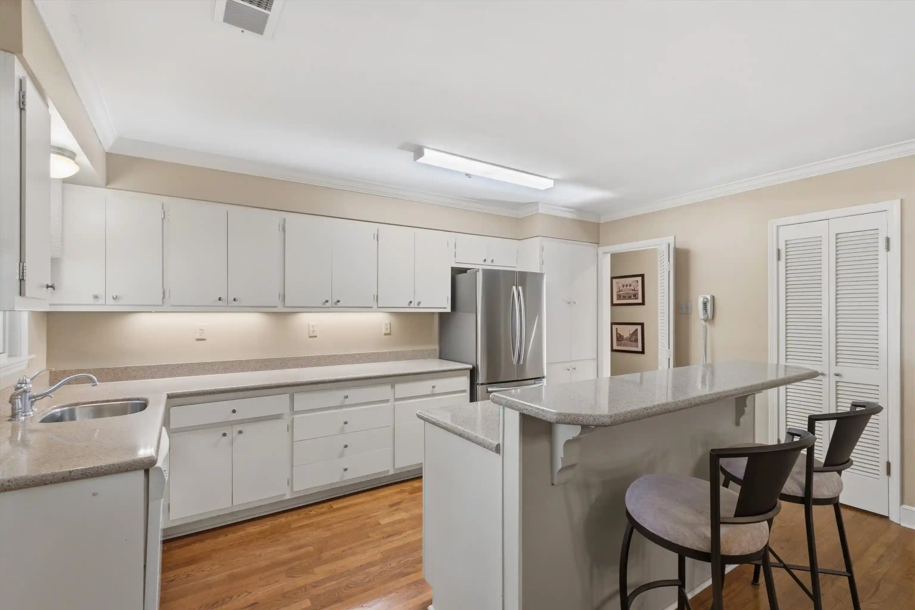 Photo 2 of Single family home for sale at 239 Gardenia Dr, Memphis, TN 38117 | MLS# 10229363 | Listing updated on 2026-08-30