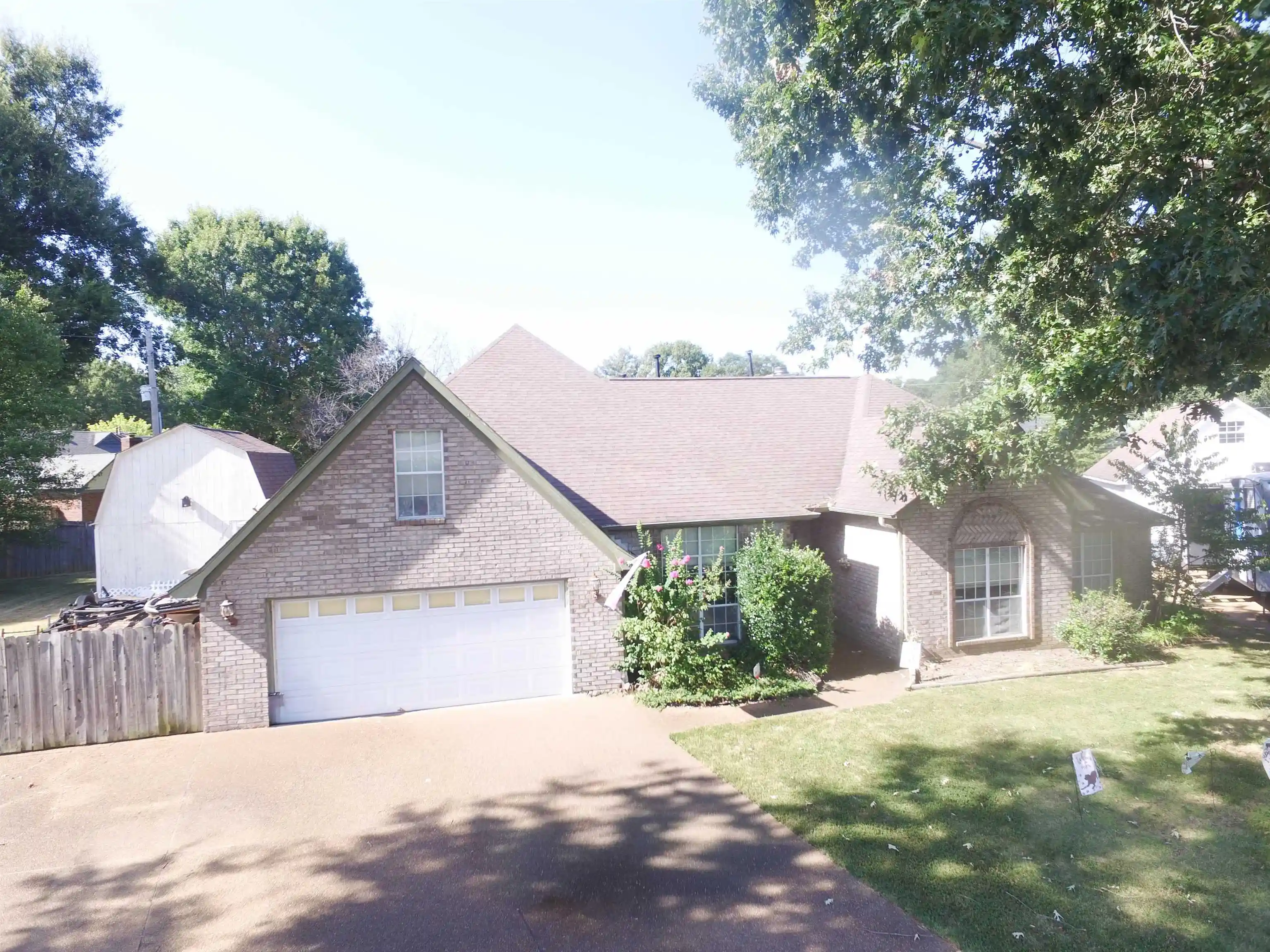 Photo 1 of Sale Pending at 3817 Aaron Cv, Bartlett, TN 38135 | MLS# 10229375 | Listing updated on 2026-09-17