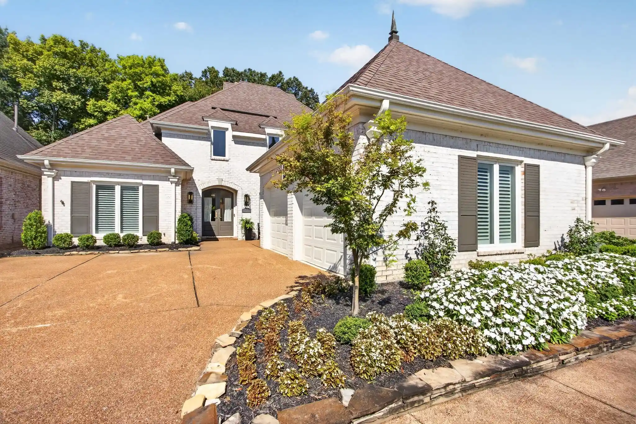 Photo 1 of Sale Pending at 1443 Wolf Park Rd, Germantown, TN 38138 | MLS# 10229382 | Listing updated on 2026-09-02