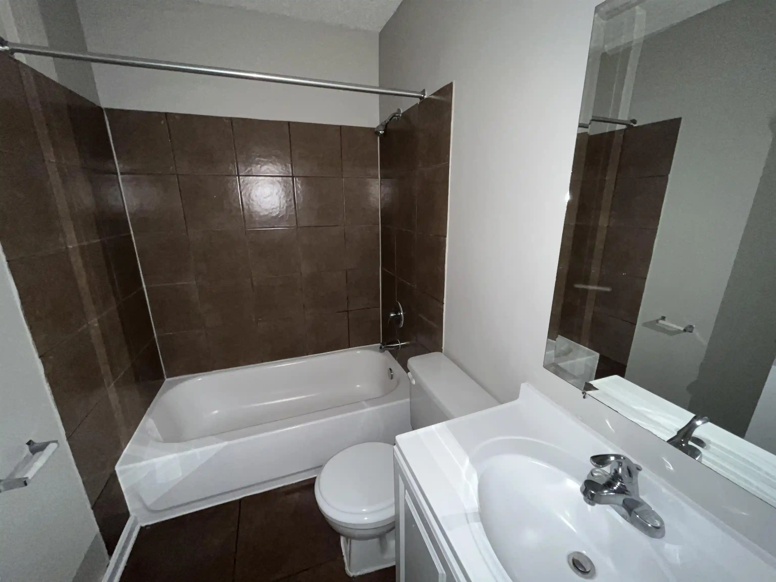Photo 2 of Single family home for sale at 3305 Burgess Dr, Memphis, TN 38118 | MLS# 10229385 | Listing updated on 2026-09-11