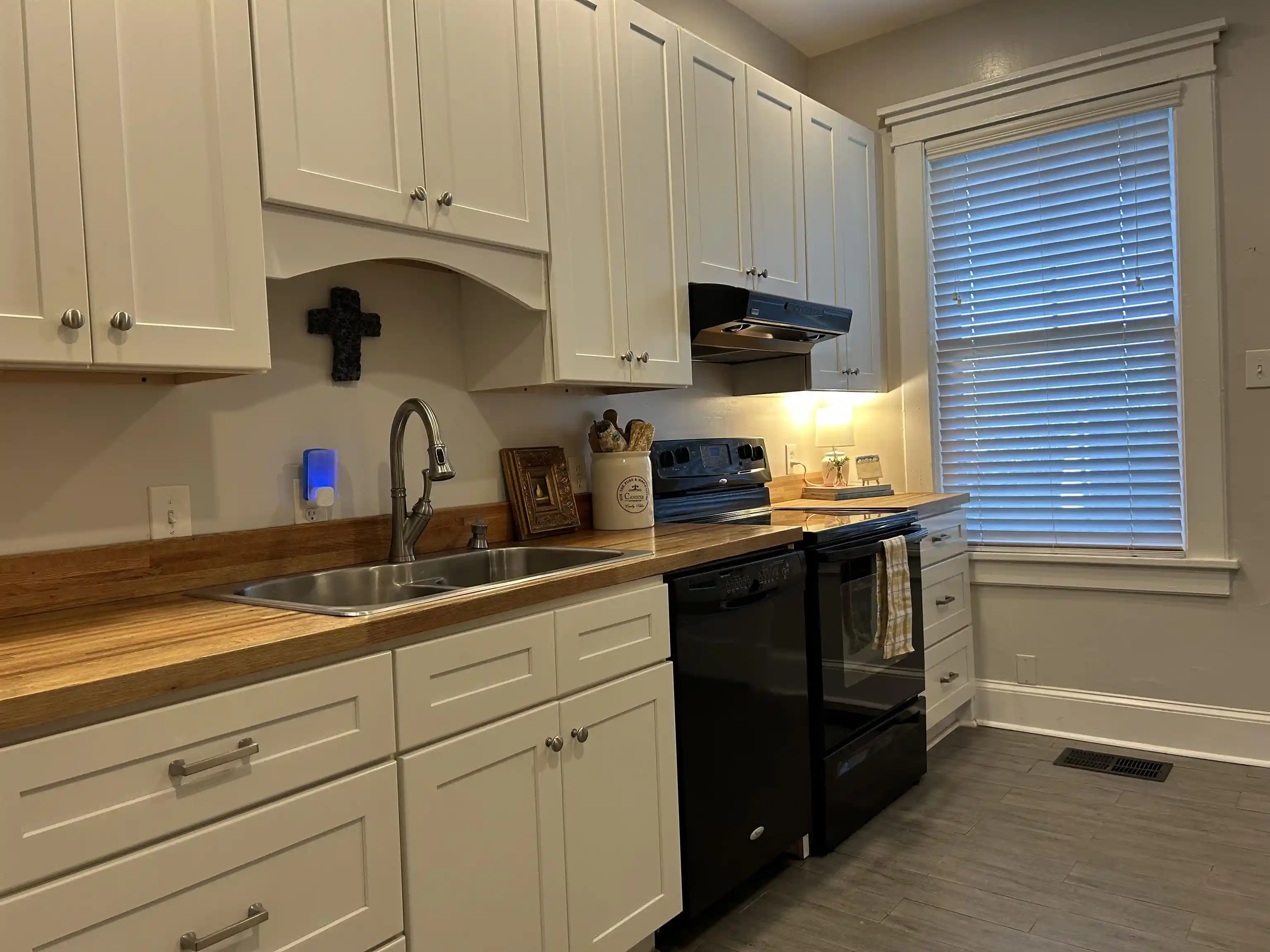 Photo 25 of Single family home for sale at 449 Garland St, Memphis, TN 38104 | MLS# 10229400 | Listing updated on 2026-09-13