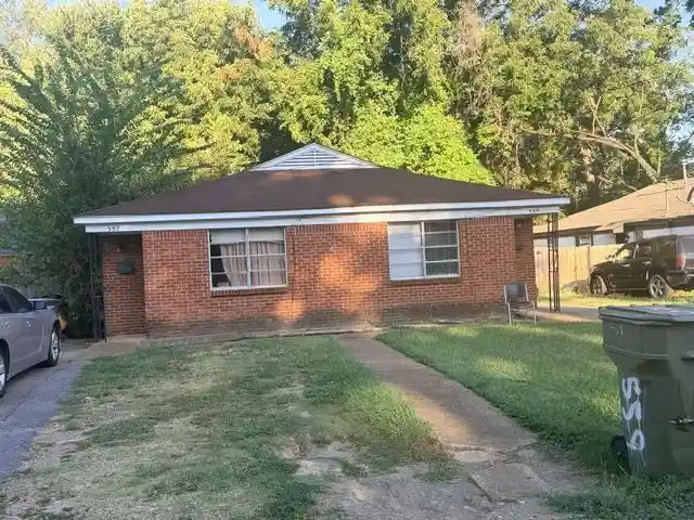 Townhouse for sale at 557 Berclair Rd, Memphis, TN 38122 | MLS# 10229418