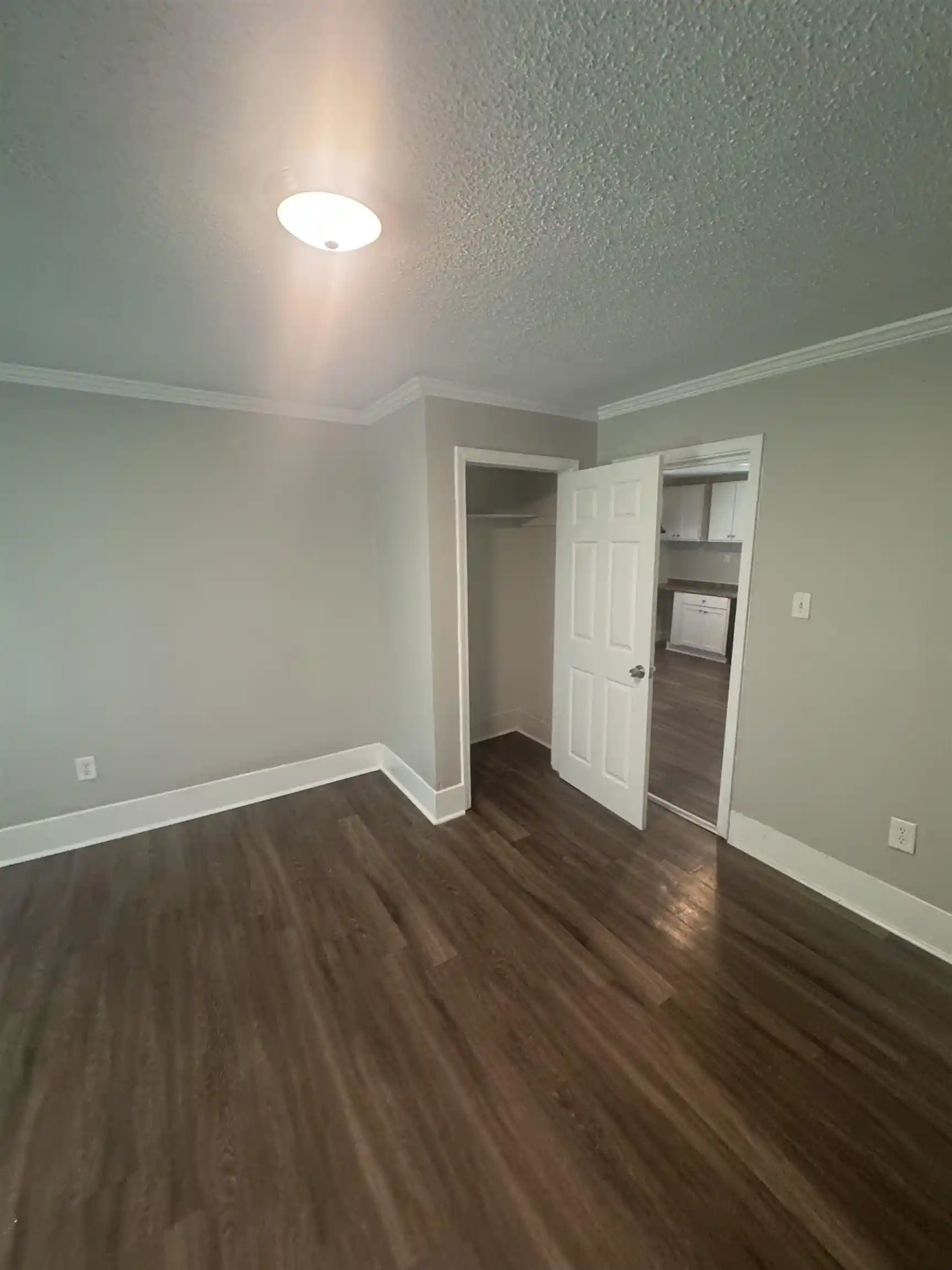 Photo 2 of Single family home for sale at 1532 Barton St, Memphis, TN 38106 | MLS# 10229422 | Listing updated on 2026-08-31