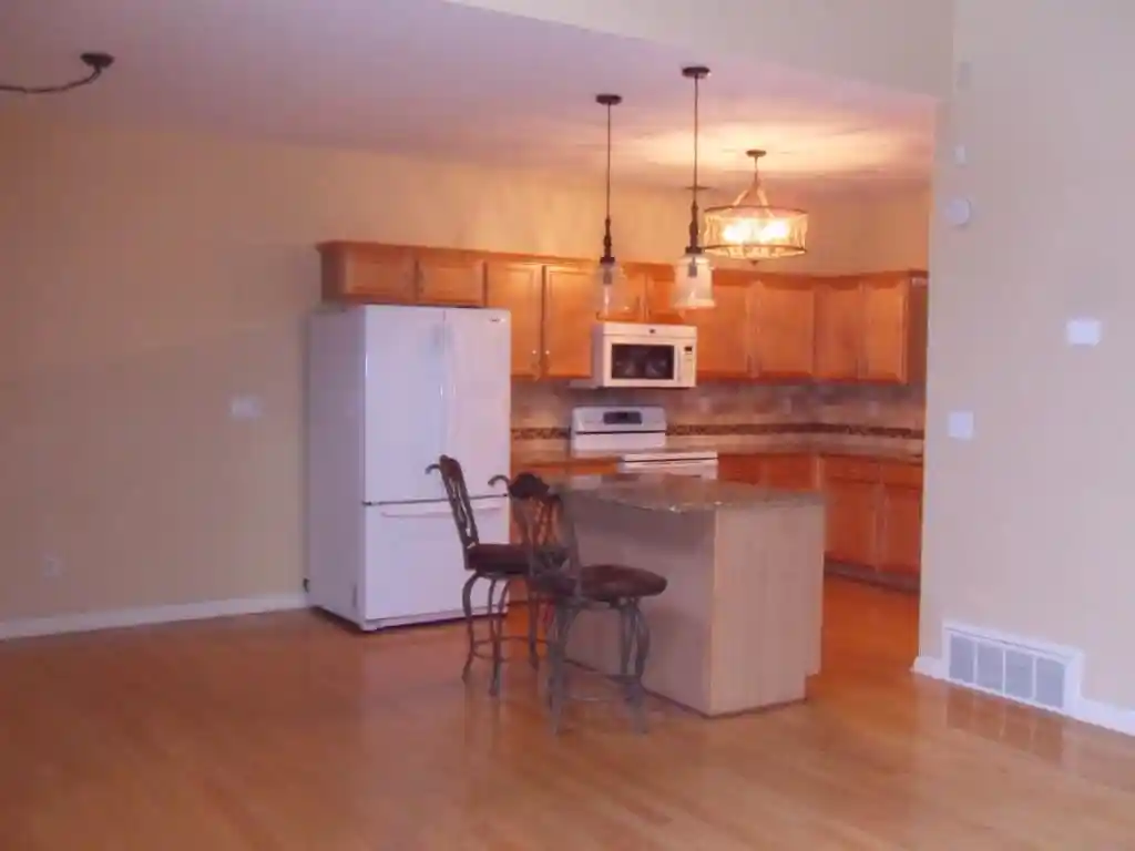 Photo 3 of Single family home for sale at 1172 Harbor River Dr, Memphis, TN 38103 | MLS# 10229423 | Listing updated on 2026-09-23