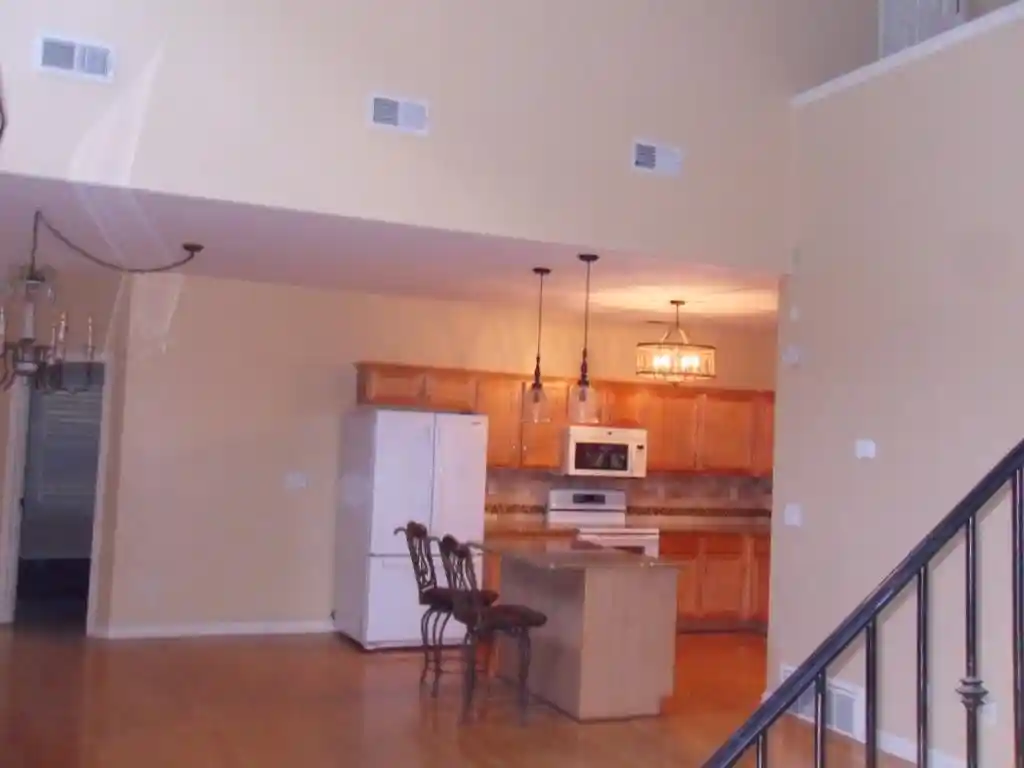 Photo 3 of Single family home for sale at 1172 Harbor River Dr, Memphis, TN 38103 | MLS# 10229423 | Listing updated on 2026-09-23