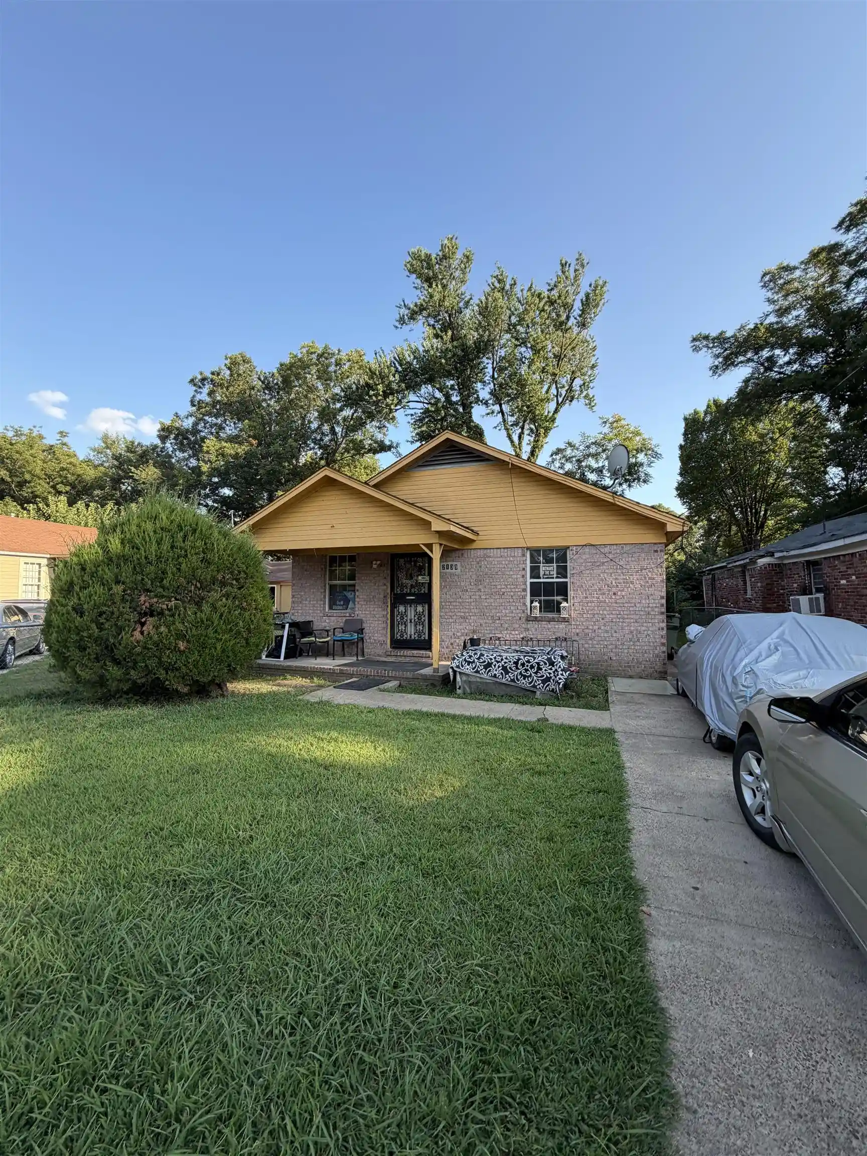 Photo 1 of Single family home for sale at 2139 Shannon Ave, Memphis, TN 38108 | MLS# 10229435 | Listing updated on 2026-09-01